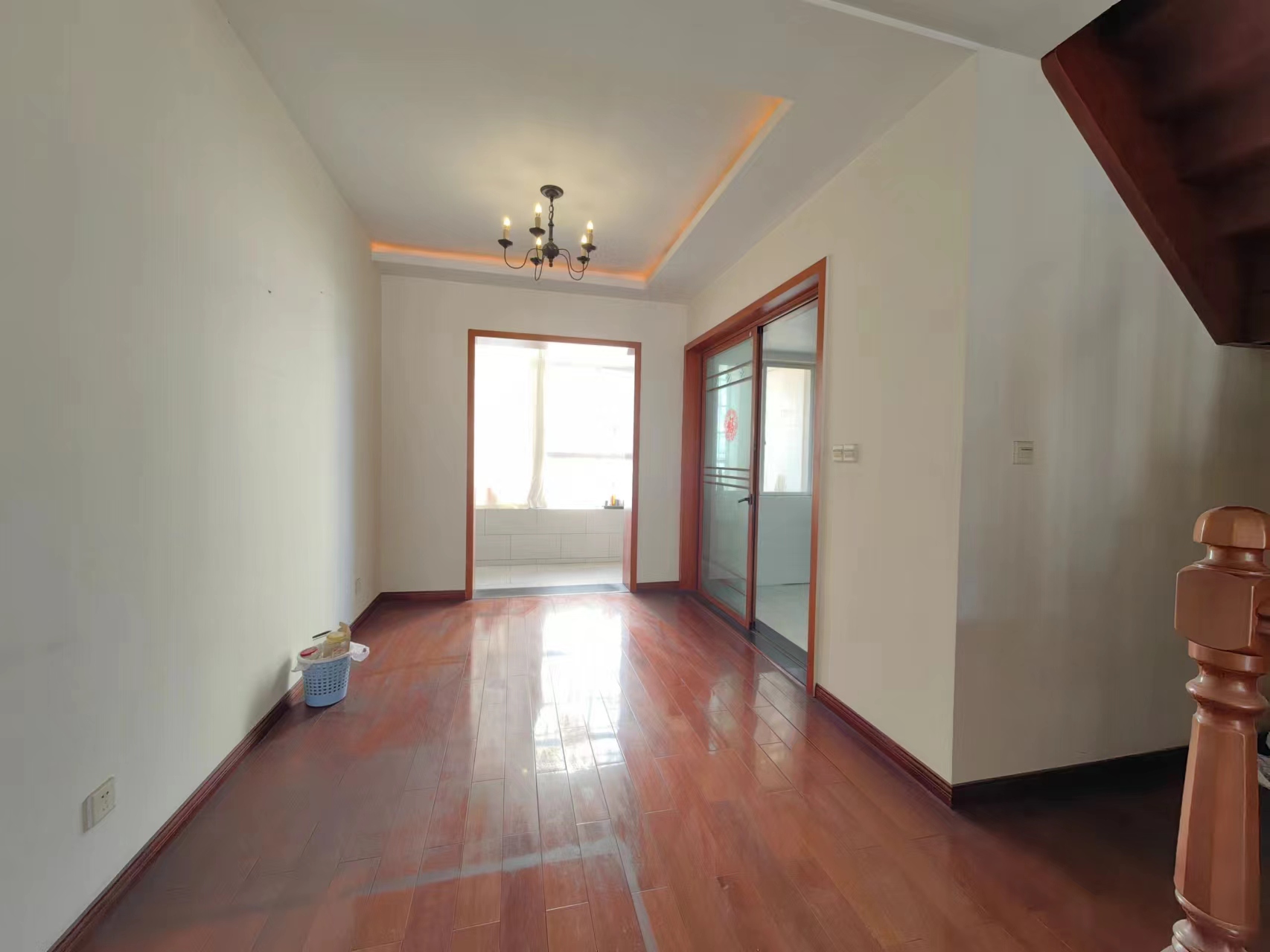 江岸人家 6室2厅2卫 51.8万 江岸人家 6室2厅2卫 51.8万室内图