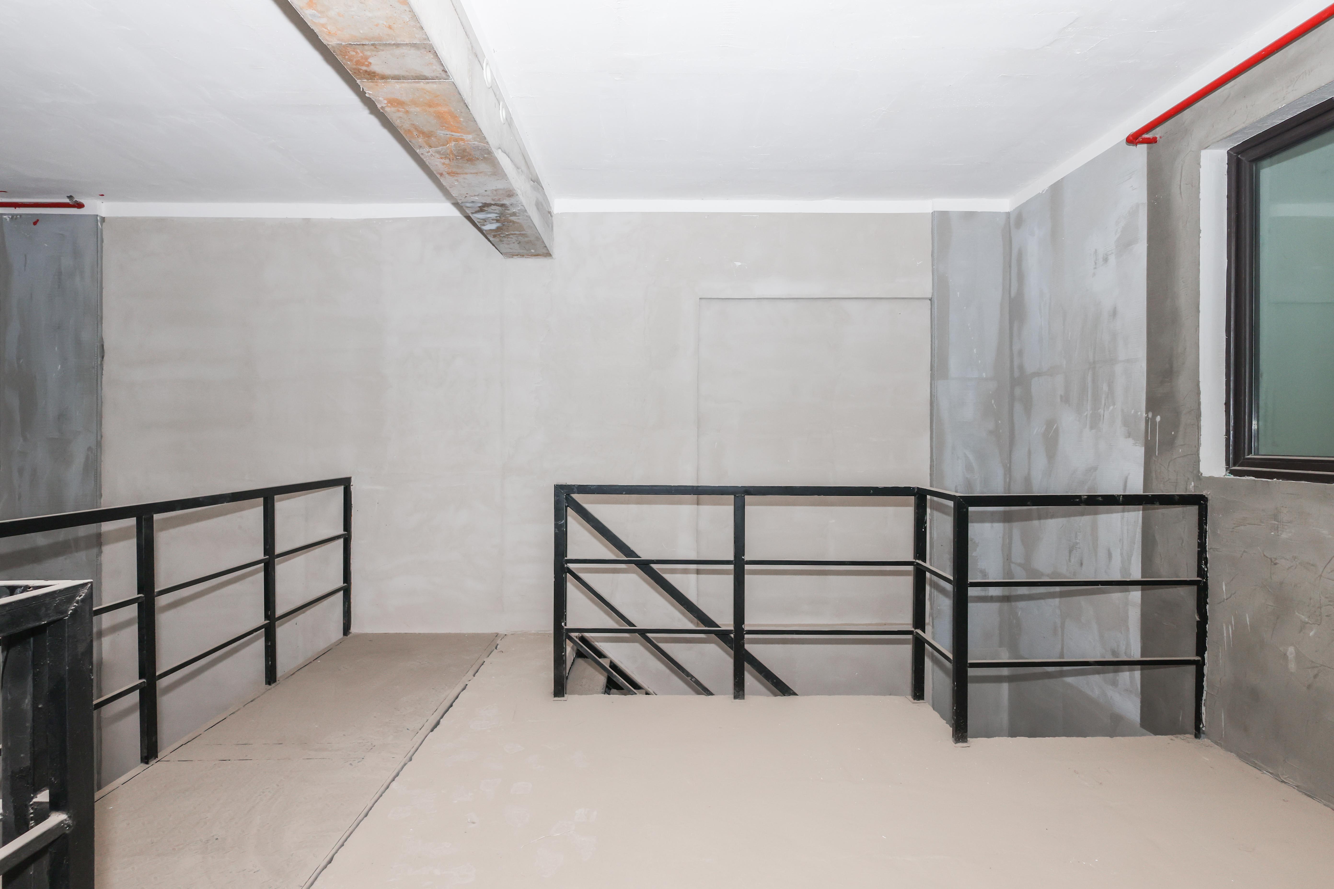 建发央著  4室2厅2卫   185.00万卧室