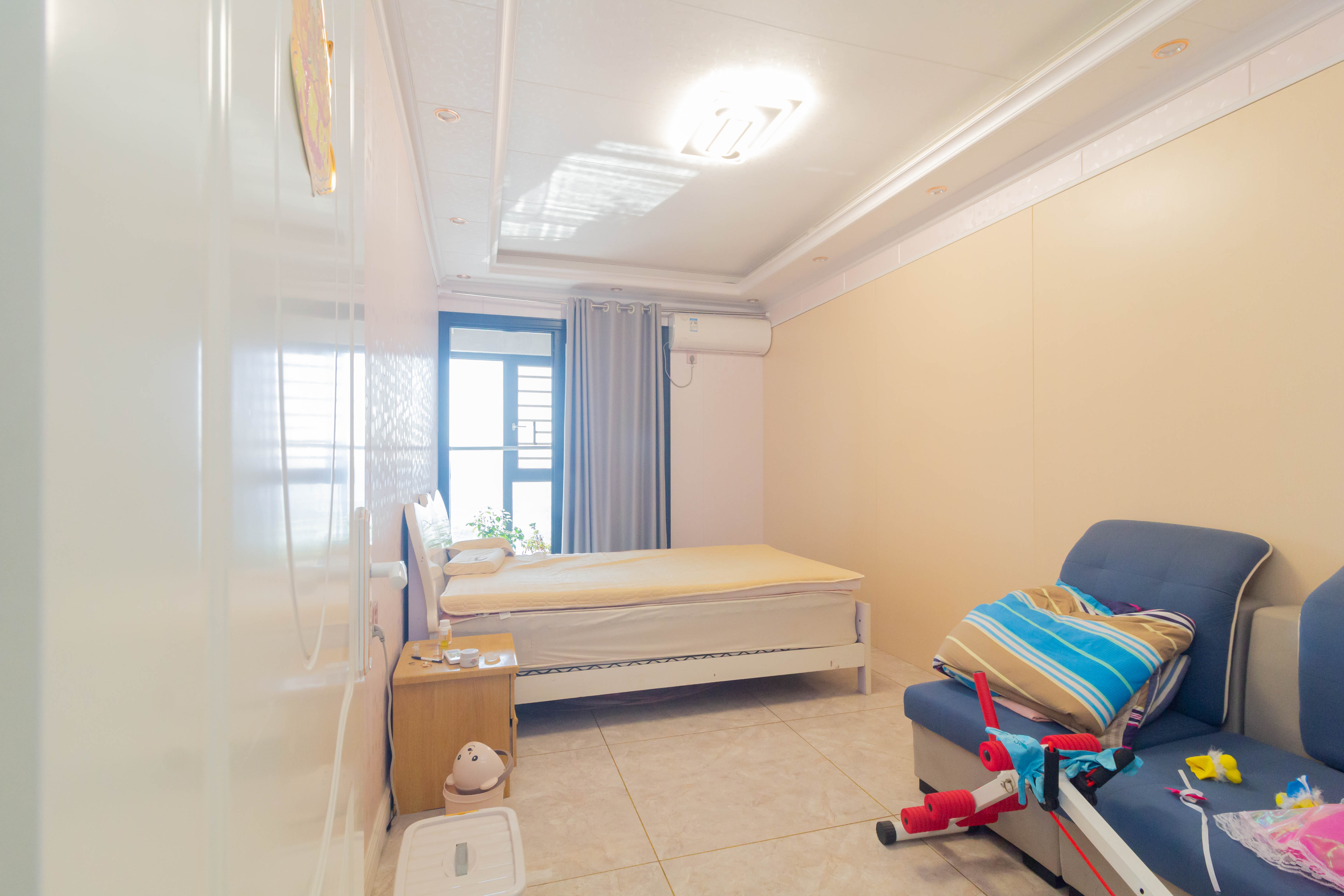 龙湖碧桂园天宸原著  4室2厅2卫    178.0万 龙湖碧桂园天宸原著  4室2厅2卫    178.0万其他