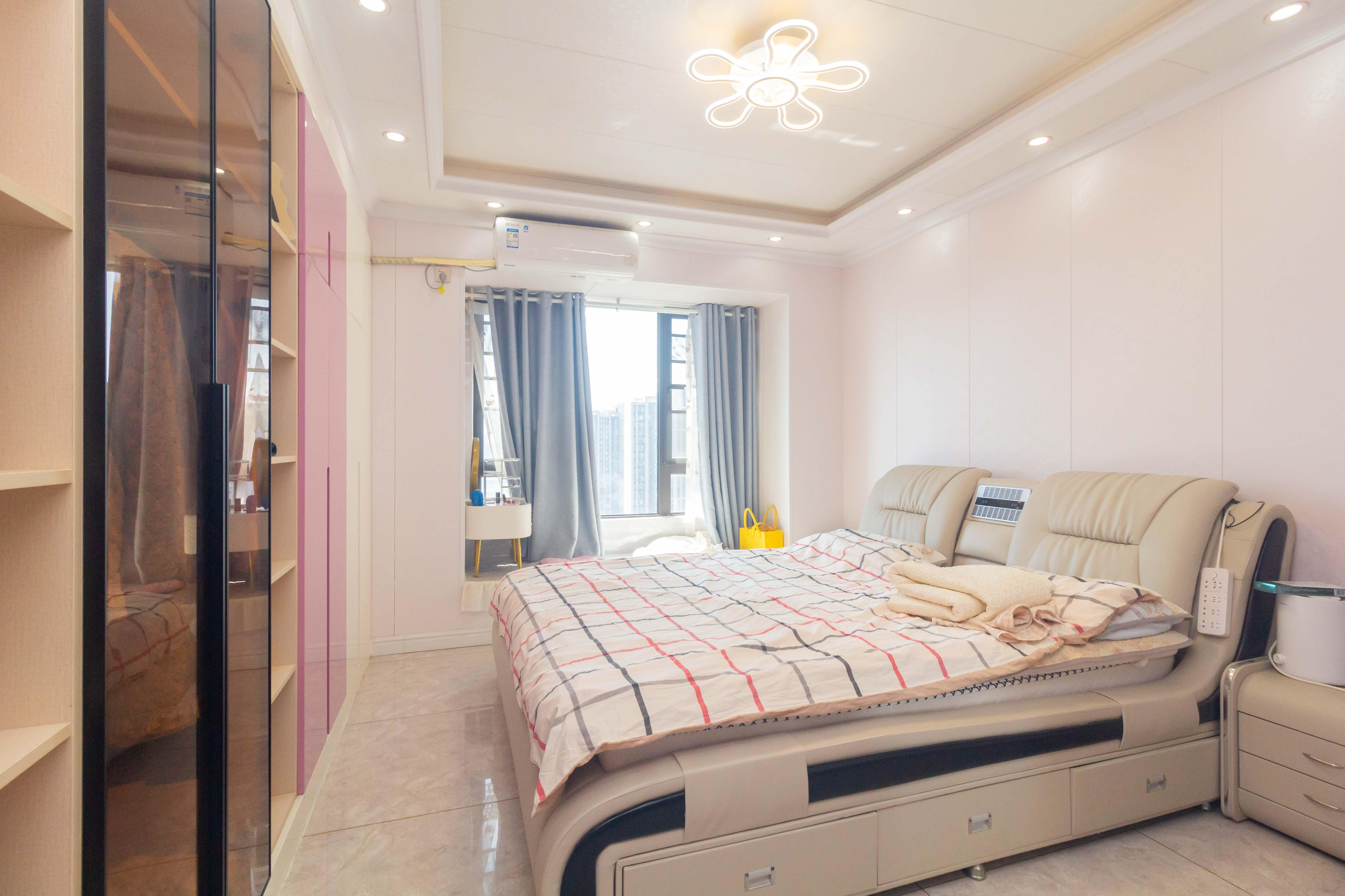 龙湖碧桂园天宸原著  4室2厅2卫    178.0万 龙湖碧桂园天宸原著  4室2厅2卫    178.0万其他