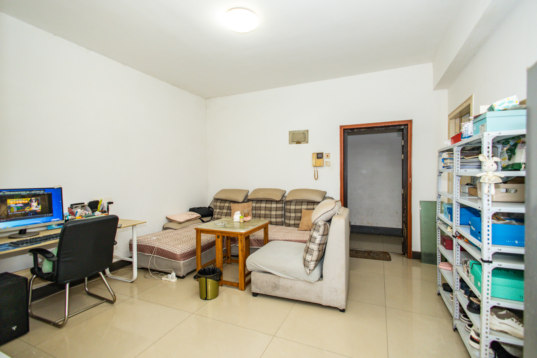 明城公寓 1室1厅1卫 29.99万 明城公寓 1室1厅1卫 29.99万客厅