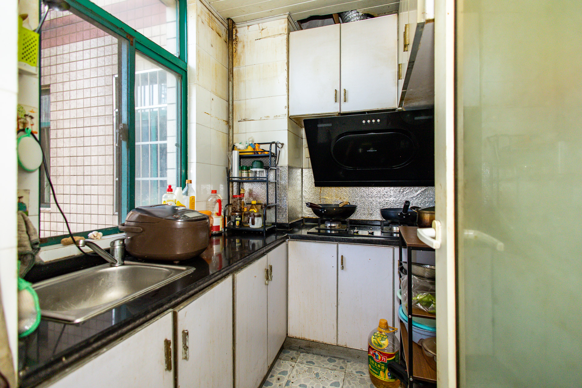 明城公寓 1室1厅1卫 29.99万 明城公寓 1室1厅1卫 29.99万厨房