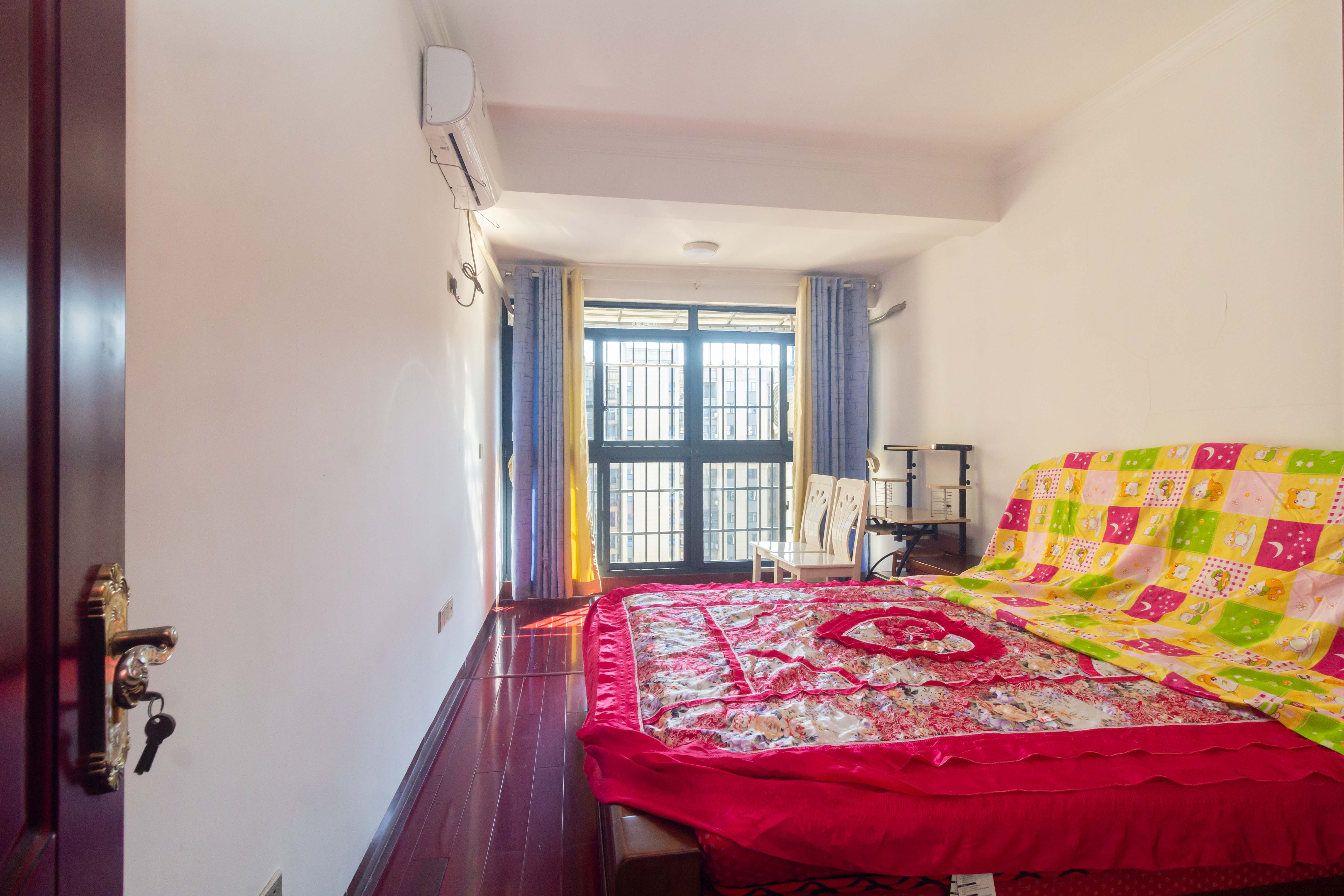 汇一城(汇壹公馆) 3室2厅2卫 98.0万 汇一城(汇壹公馆) 3室2厅2卫 98.0万其他