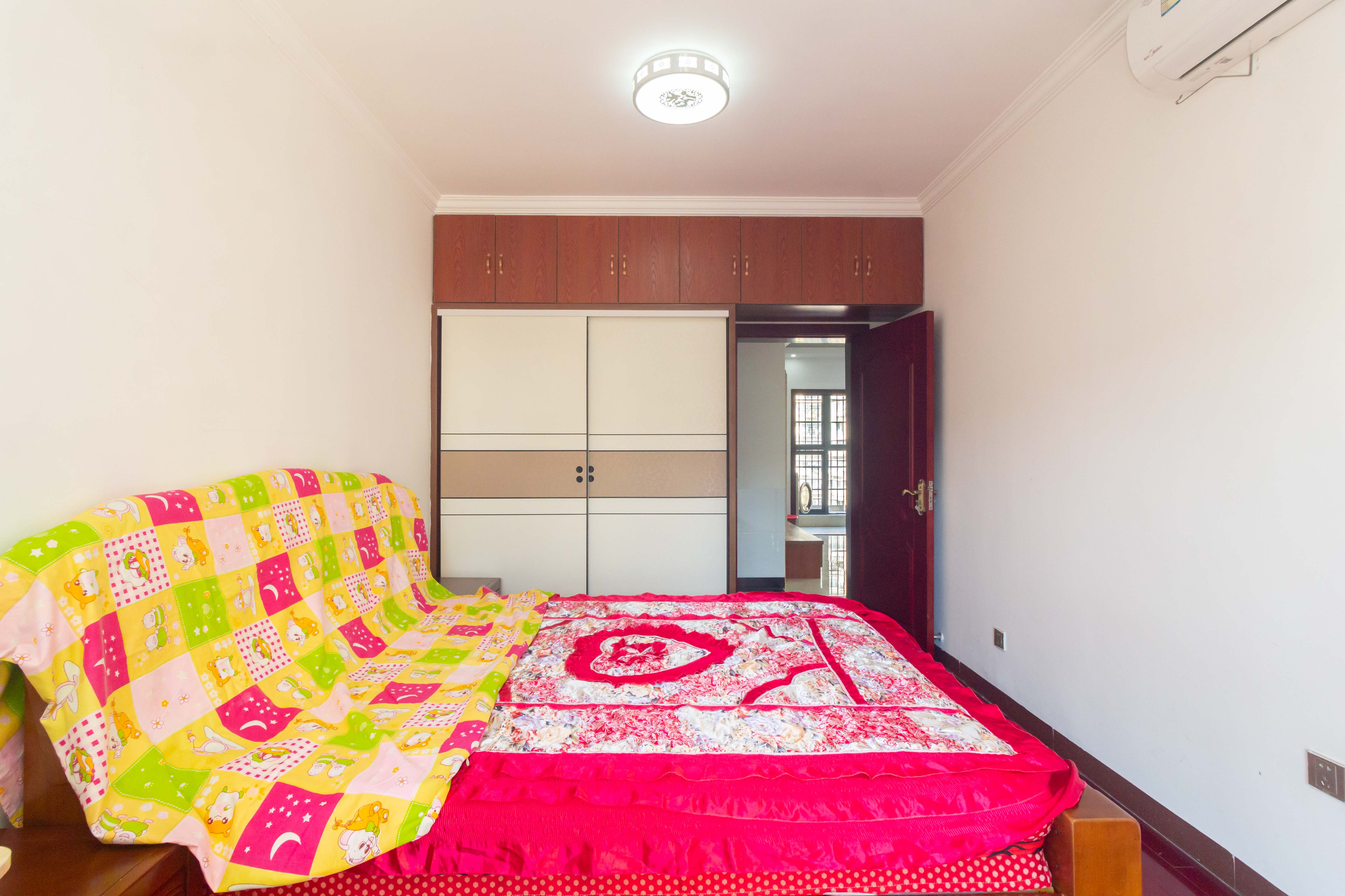 汇一城(汇壹公馆) 3室2厅2卫 98.0万 汇一城(汇壹公馆) 3室2厅2卫 98.0万其他