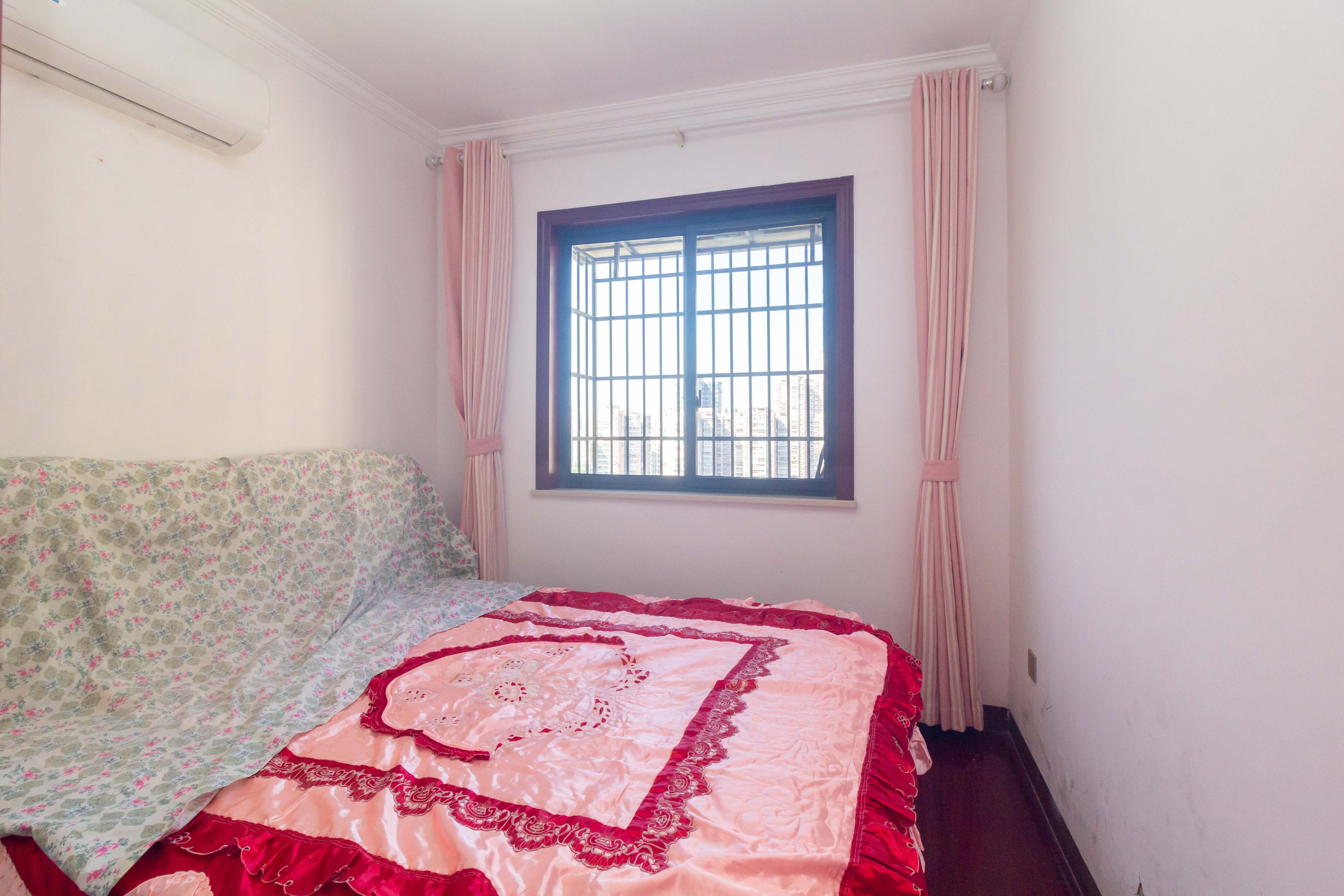 汇一城(汇壹公馆) 3室2厅2卫 98.0万 汇一城(汇壹公馆) 3室2厅2卫 98.0万其他