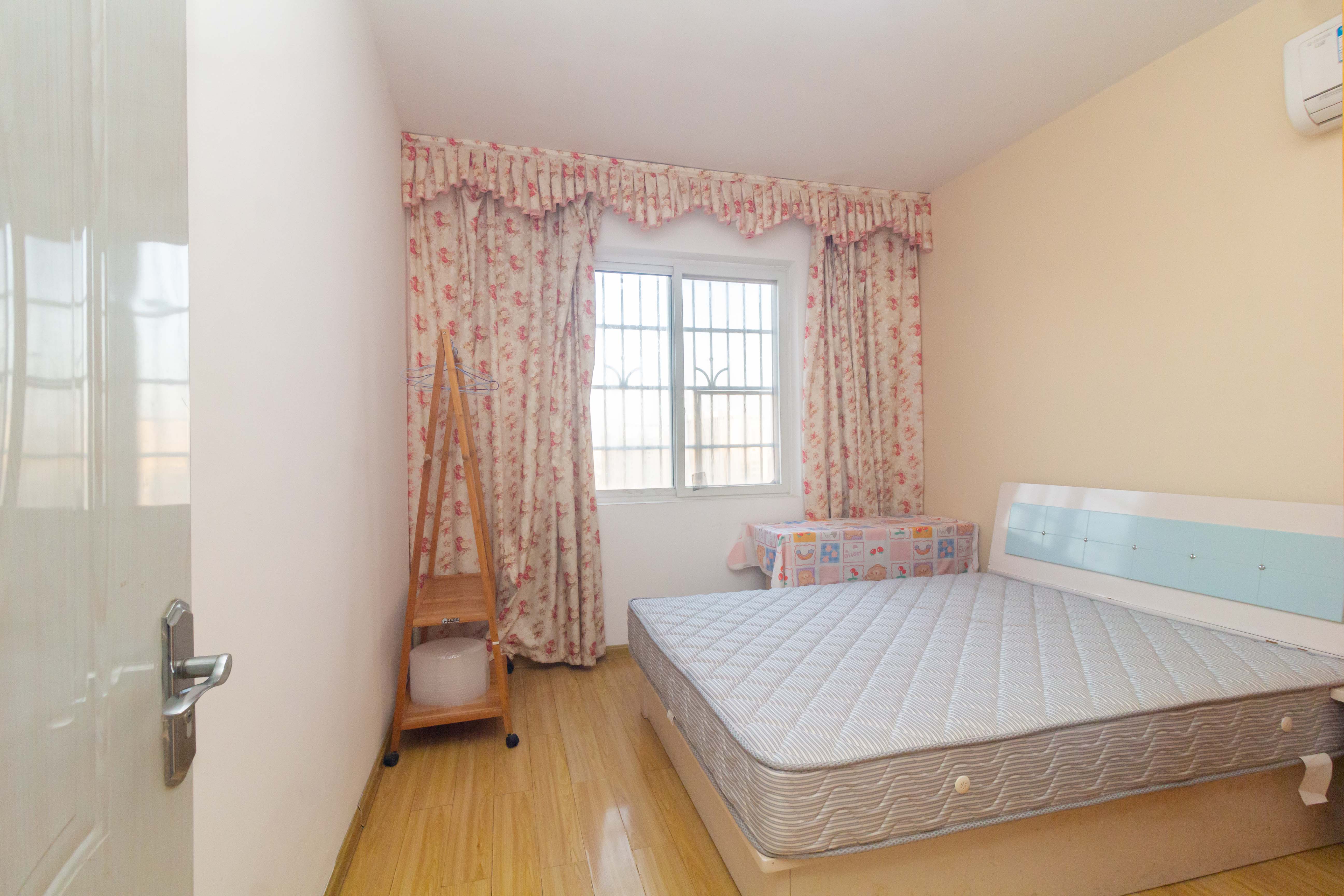 圣力华苑 2室2厅1卫 38.5万 圣力华苑 2室2厅1卫 38.5万其他