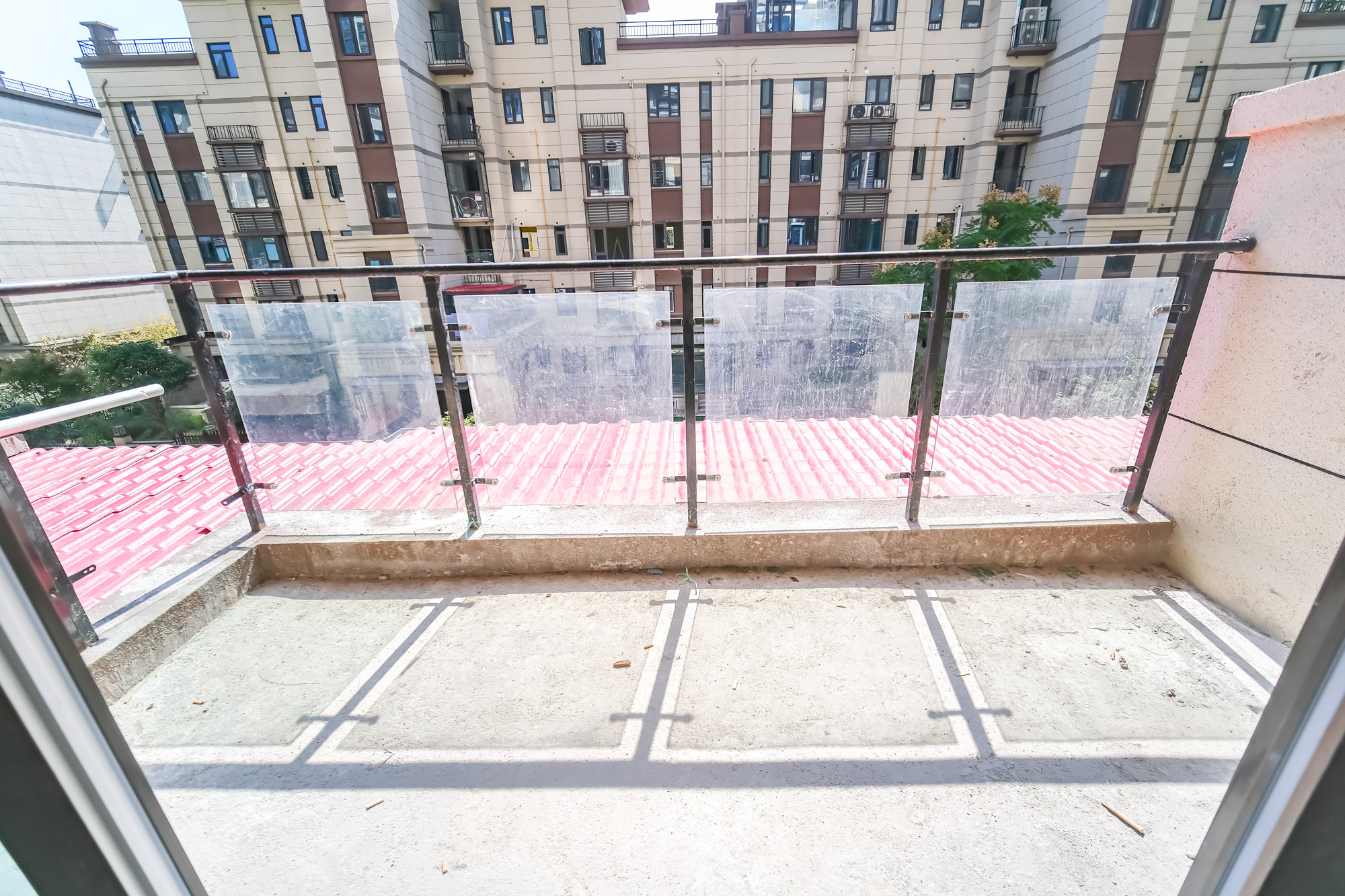 碧桂园翘楚棠 4室2厅2卫 125.0万 碧桂园翘楚棠 4室2厅2卫 125.0万阳台