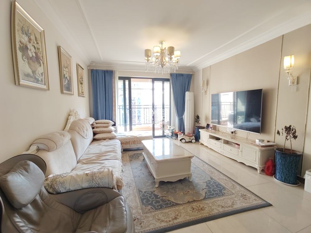 恒大华府  3室2厅2卫    102.0万