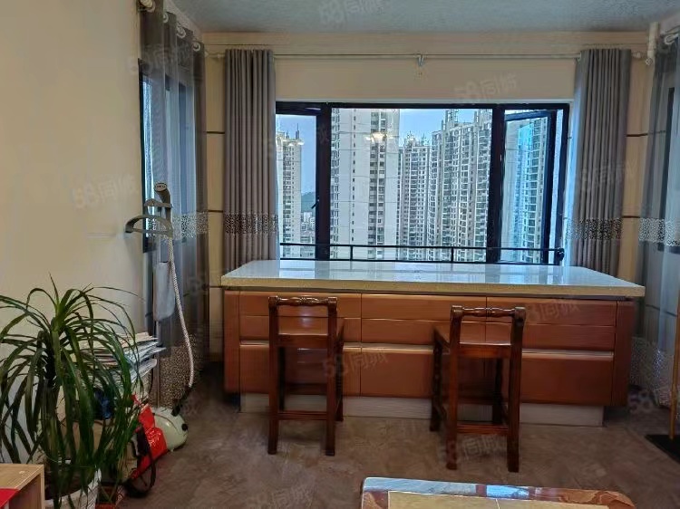 美的林城时代  1室1厅1卫   2300.00元/月室内图