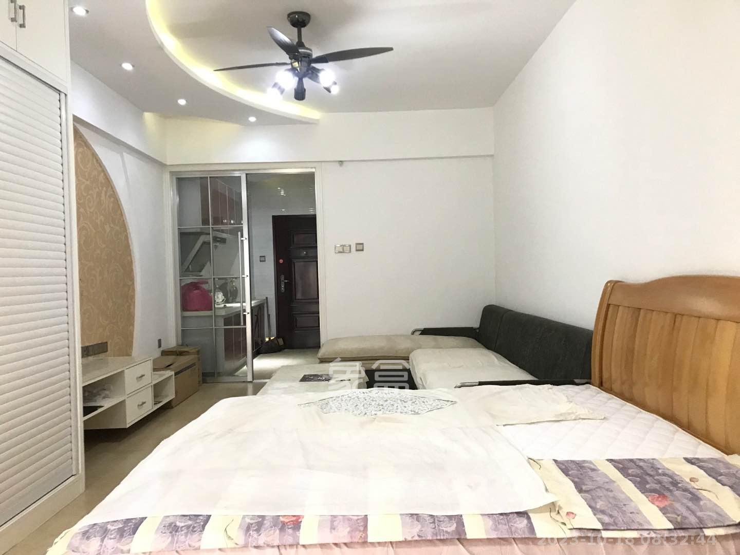 东宸19公馆  1室1厅1卫   2300.00元/月室内图