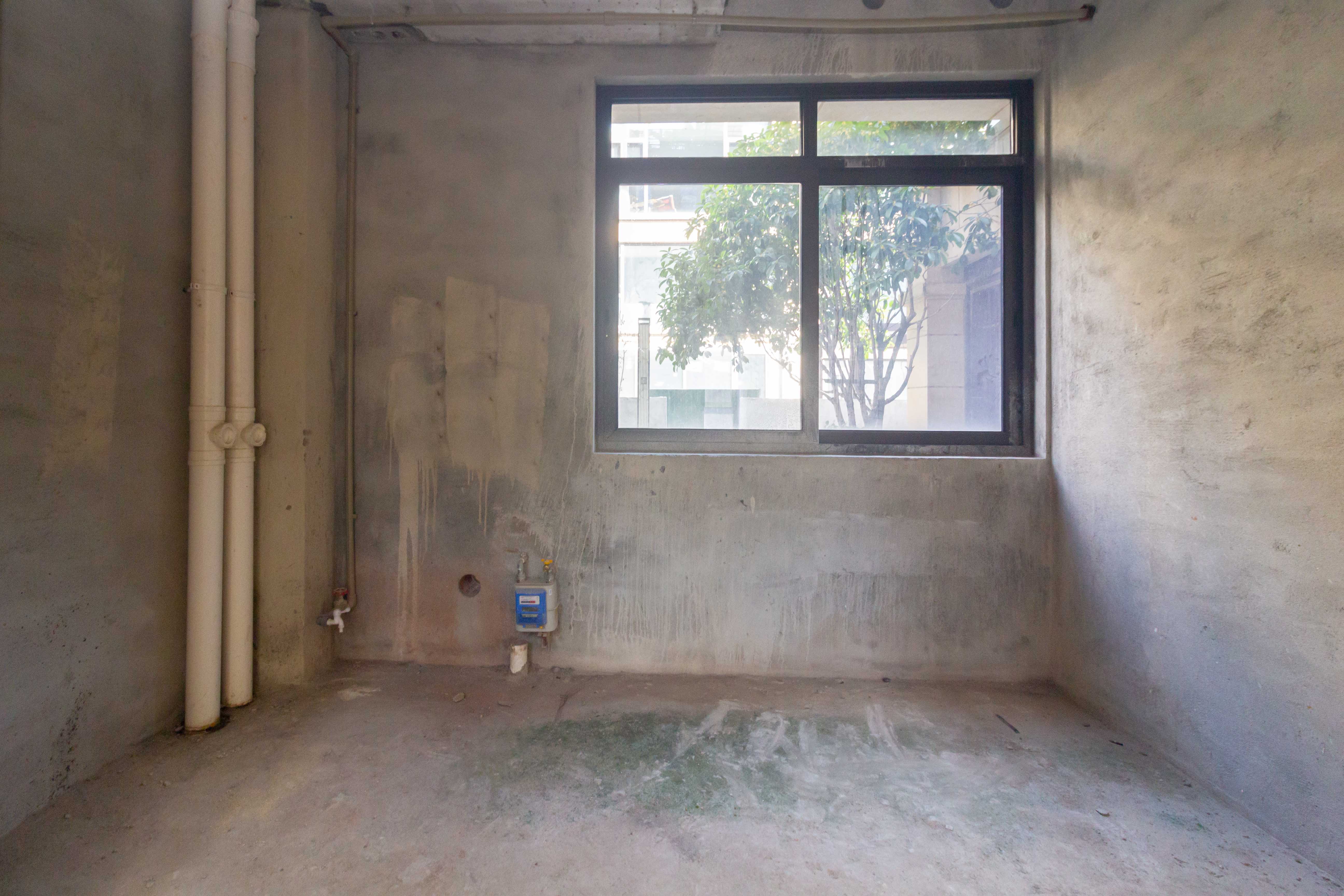 龙湖碧桂园天宸原著  4室2厅4卫    370.0万 龙湖碧桂园天宸原著  4室2厅4卫    370.0万厨房