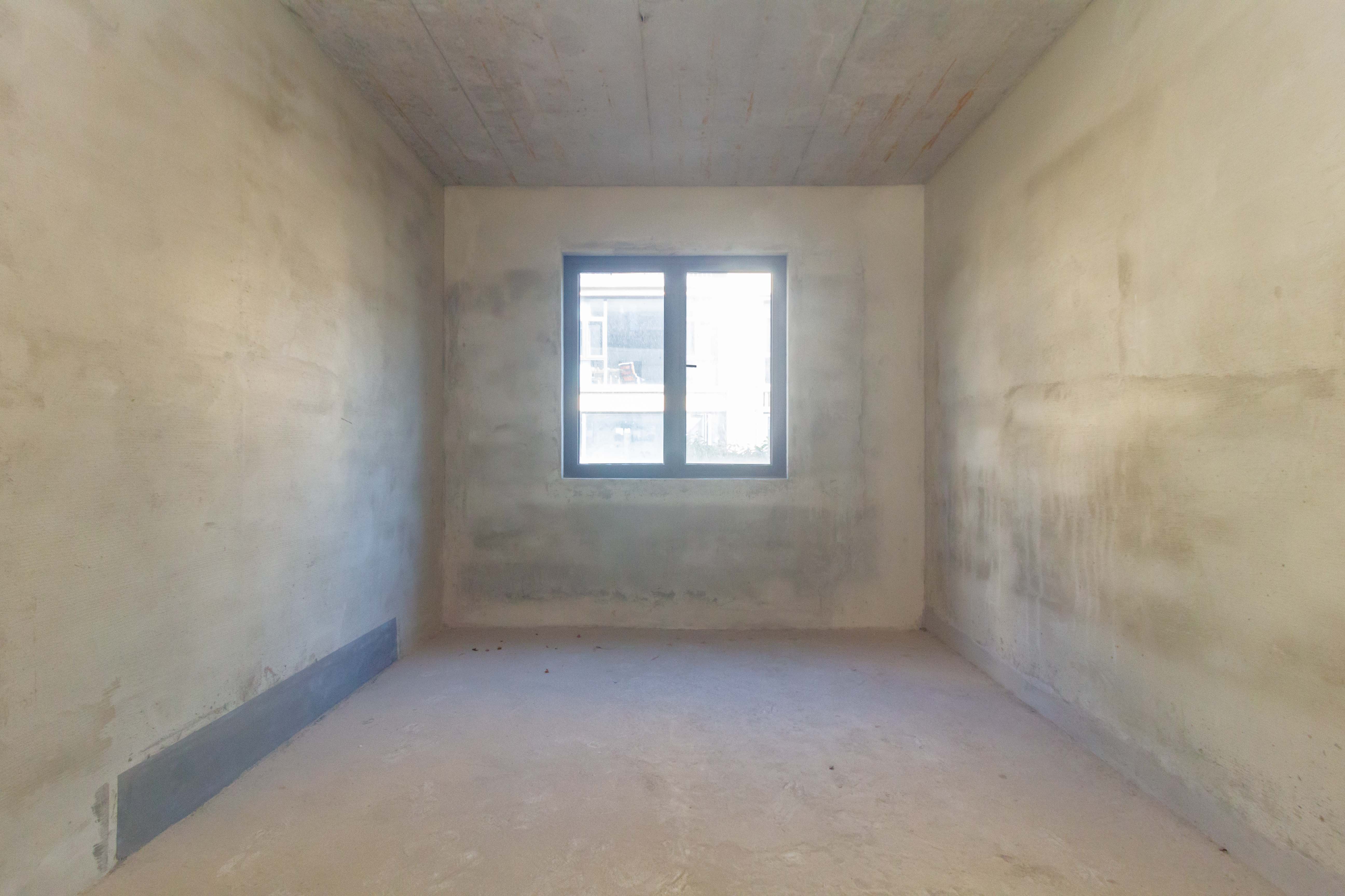 龙湖碧桂园天宸原著  4室2厅4卫    370.0万 龙湖碧桂园天宸原著  4室2厅4卫    370.0万其他