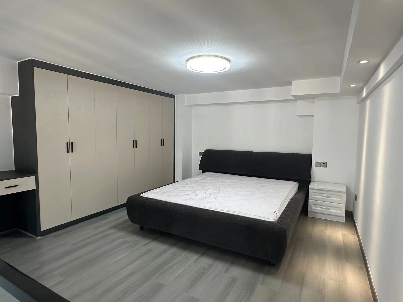 湘江公馆 1室1厅1卫 65.0万 湘江公馆 1室1厅1卫 65.0万室内图