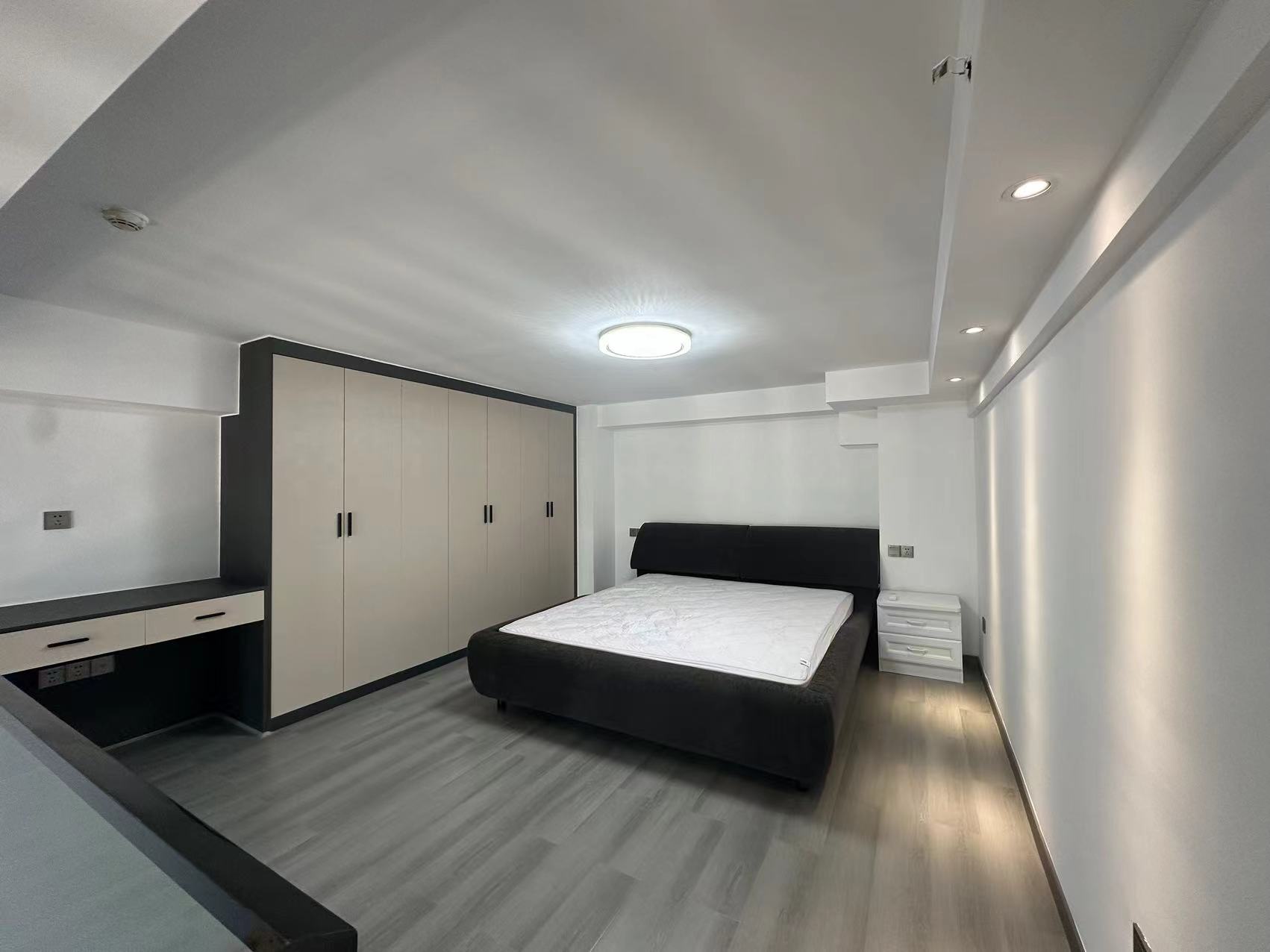 湘江公馆 1室1厅1卫 65.0万 湘江公馆 1室1厅1卫 65.0万室内图