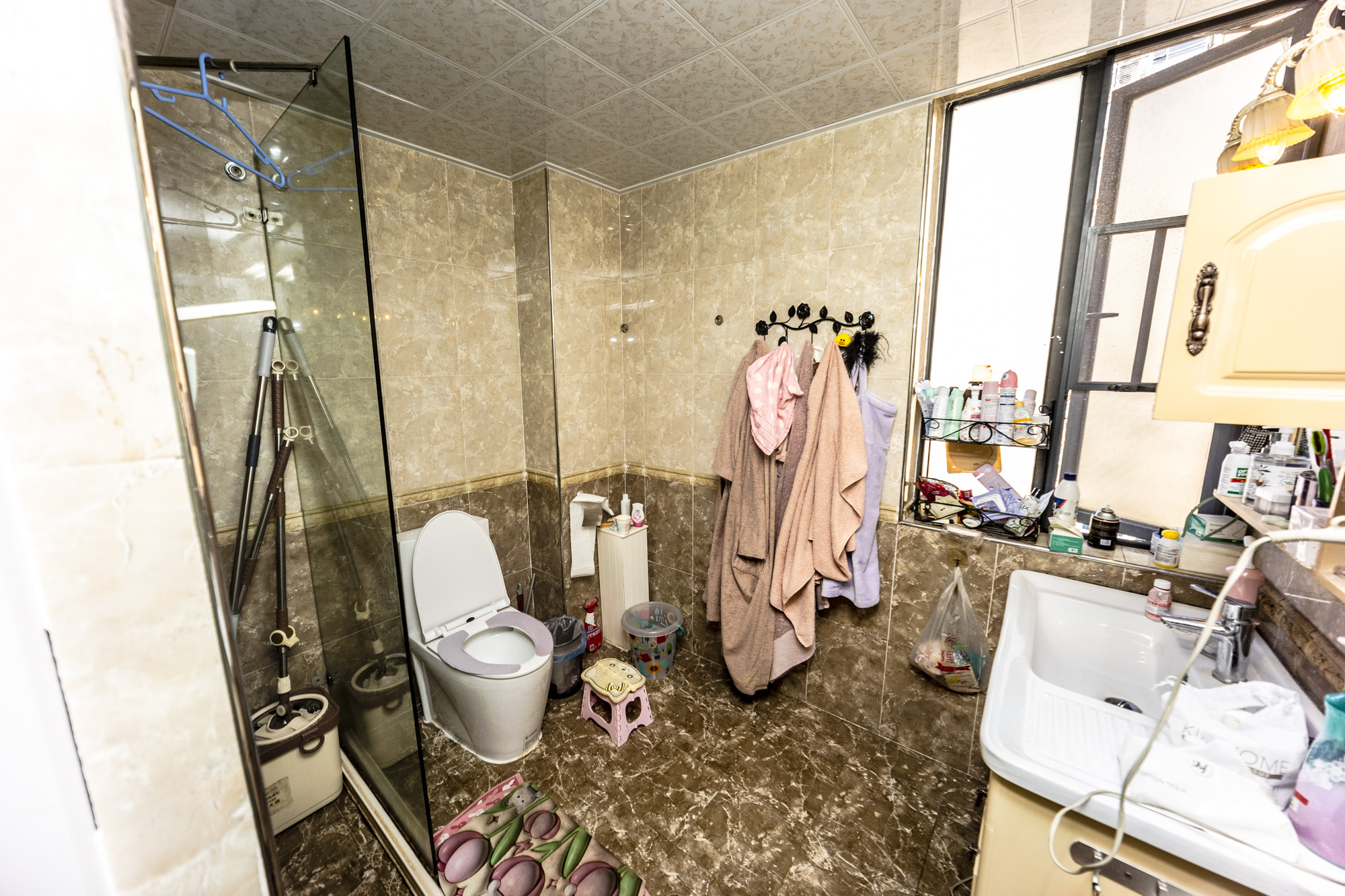 兴威帕克水岸  2室2厅1卫   91.00万卫生间