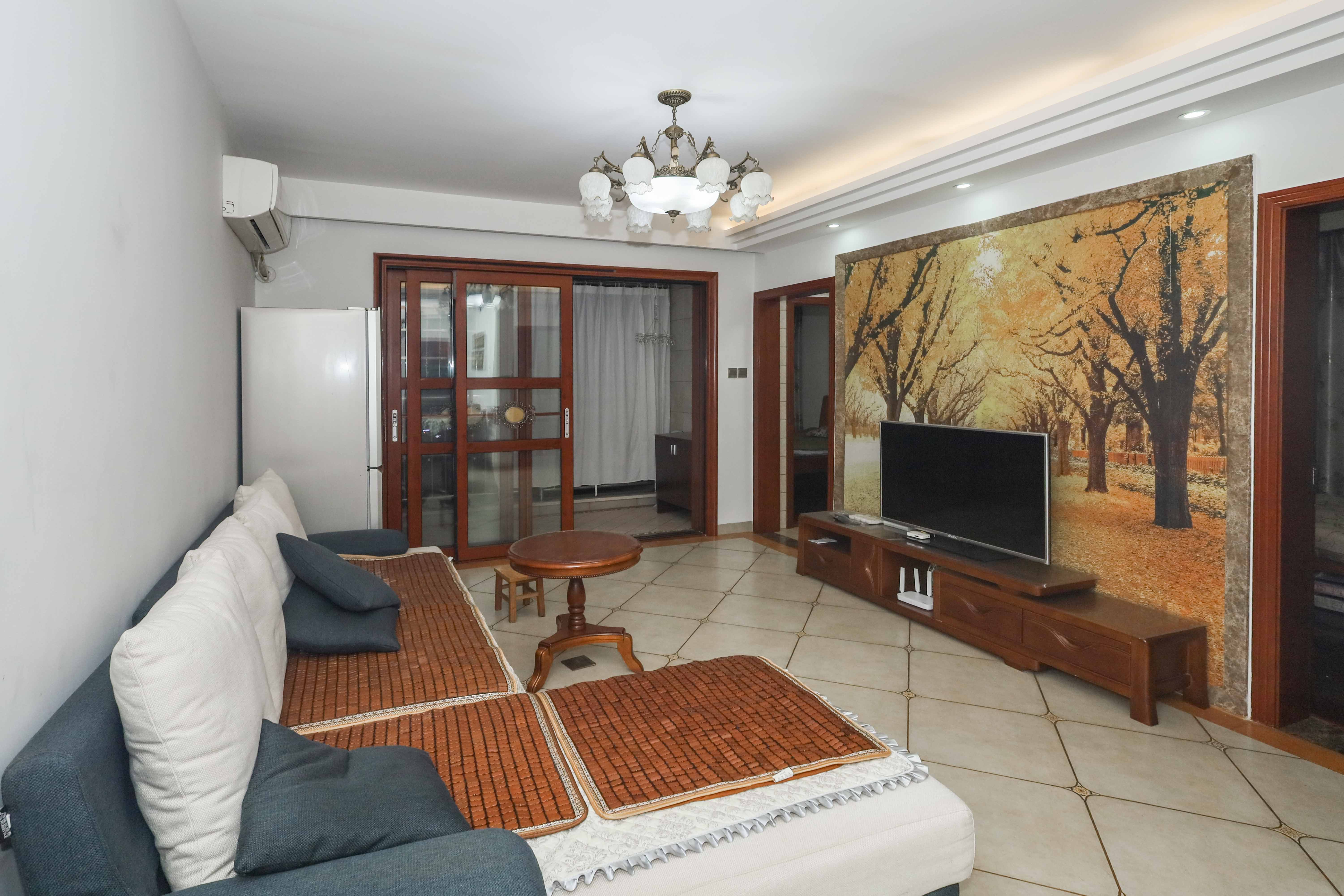 梅溪湖合能璞丽 3室2厅1卫 98.0万 梅溪湖合能璞丽 3室2厅1卫 98.0万客厅