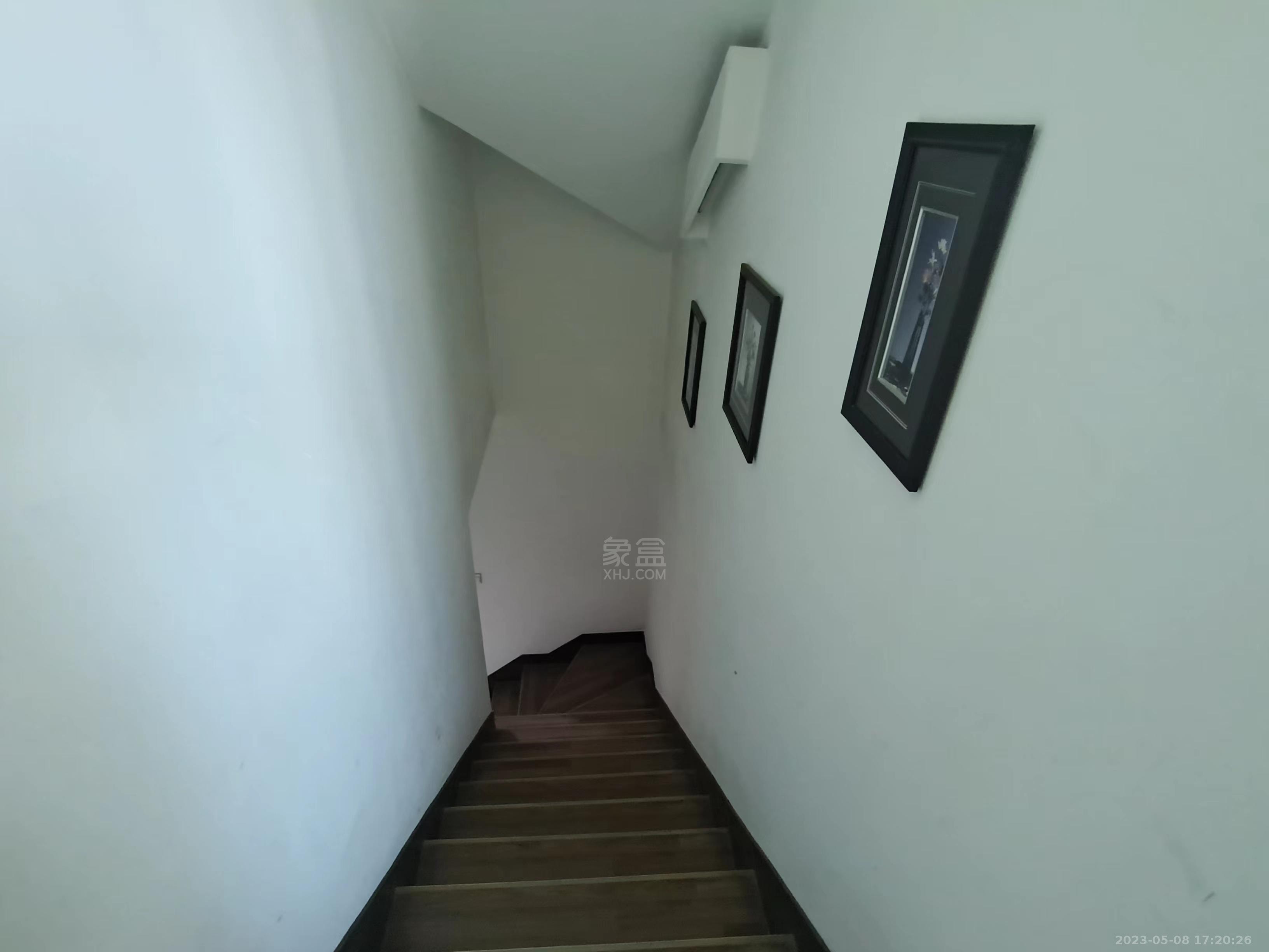 珠江花园 3室2厅1卫 55.0万 珠江花园 3室2厅1卫 55.0万室内图