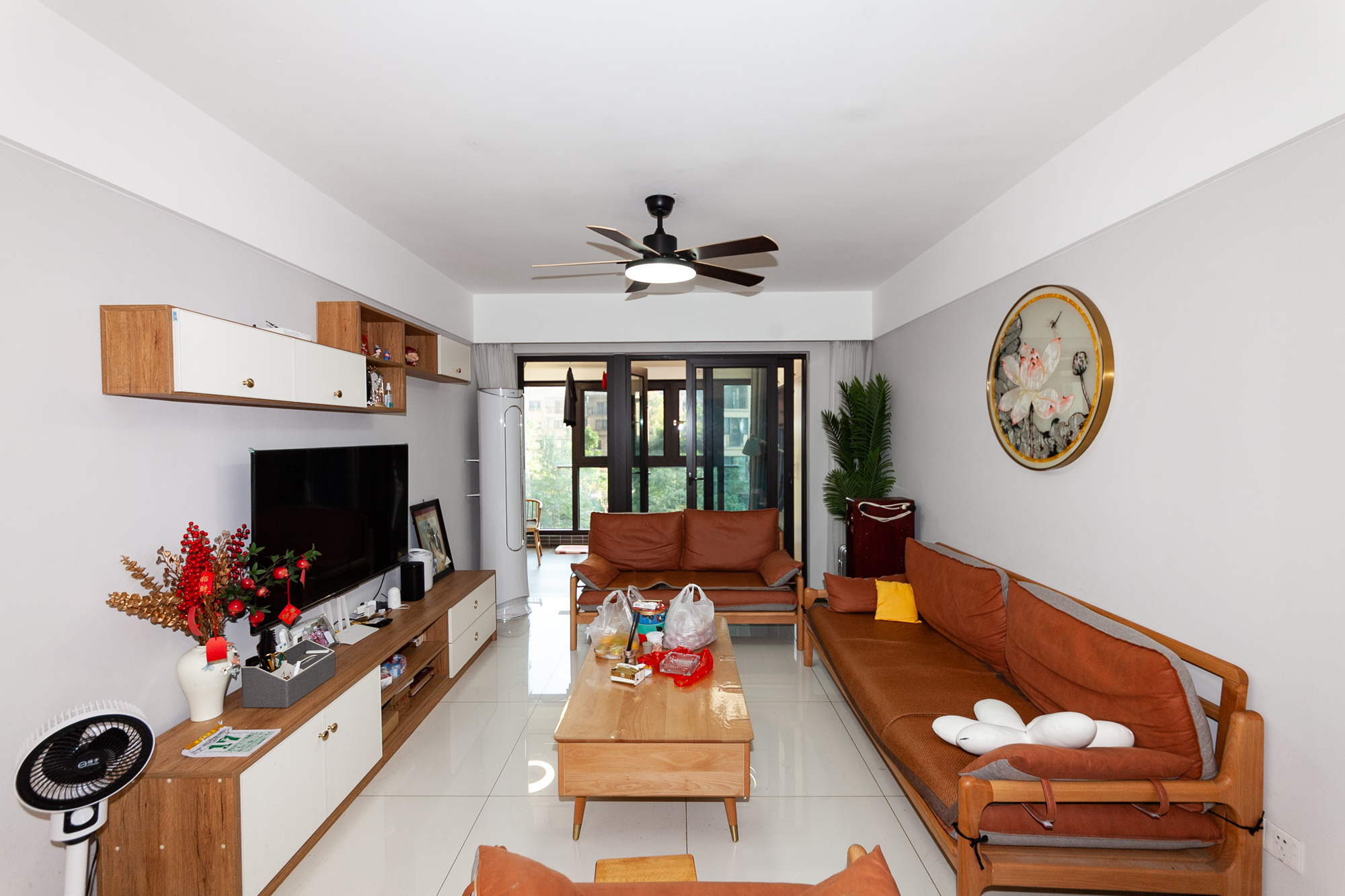 时代倾城五期 2室2厅1卫 74.8万 时代倾城五期 2室2厅1卫 74.8万客厅