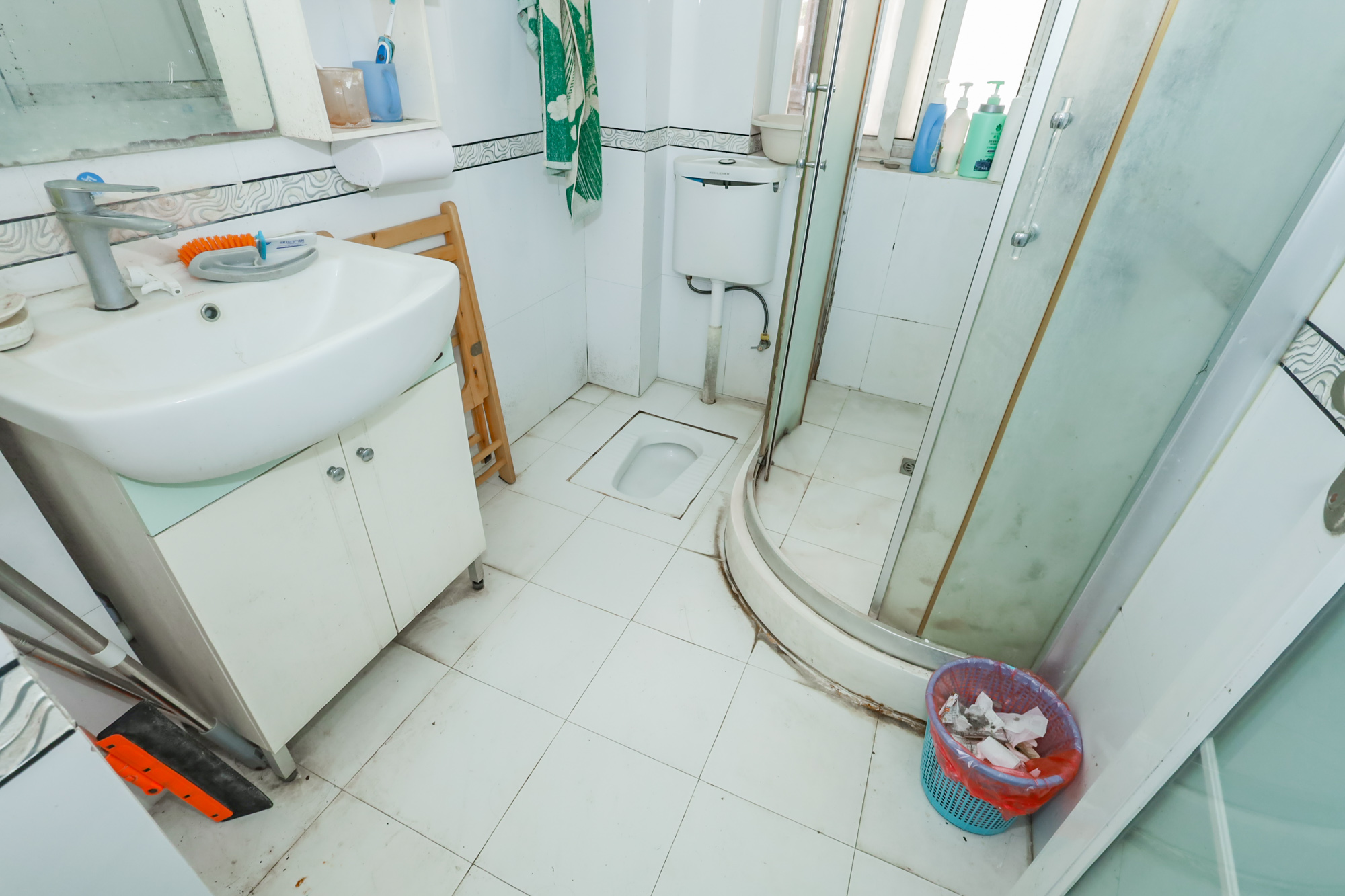 长房西郡 3室2厅2卫 82.0万 长房西郡 3室2厅2卫 82.0万卫生间