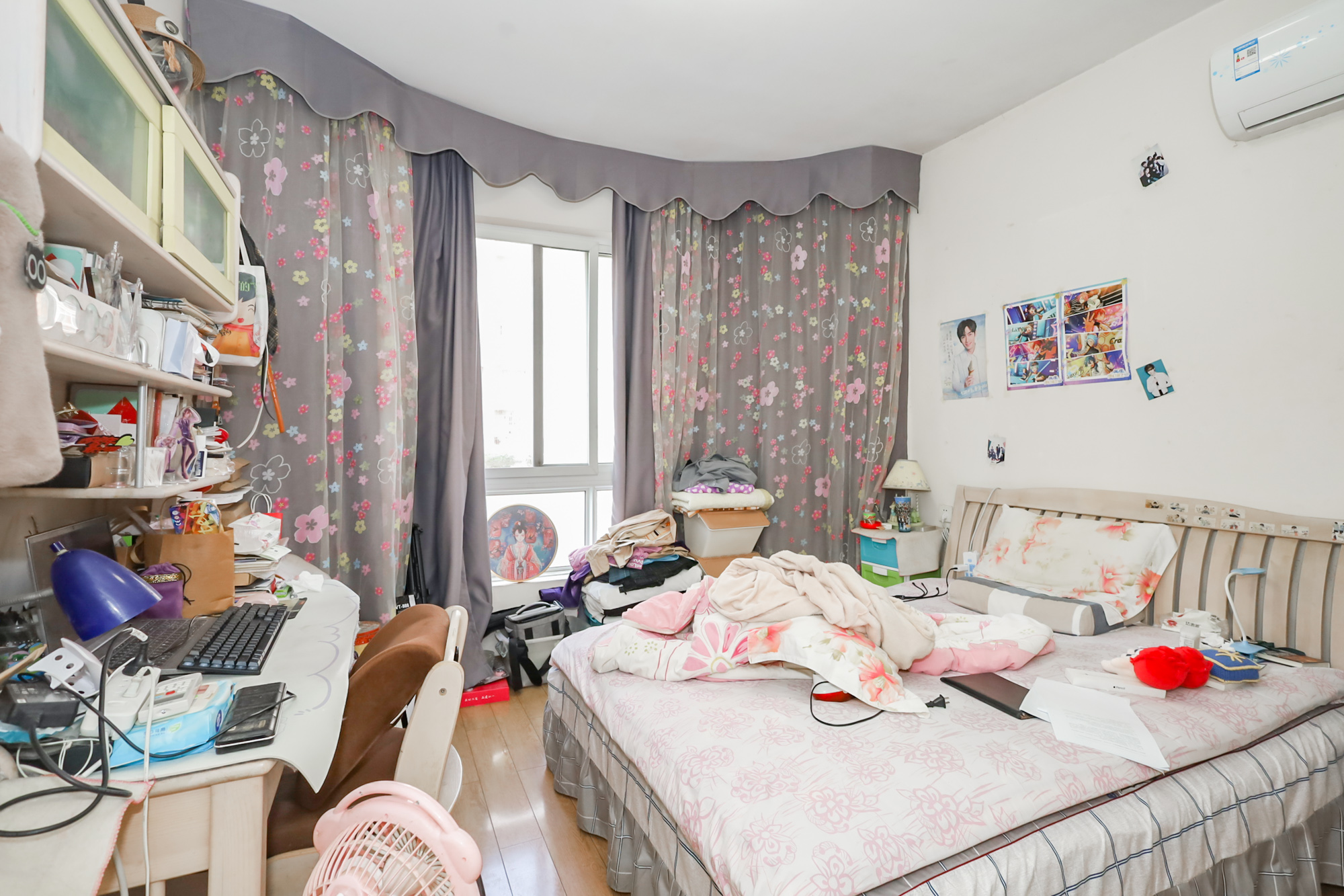 长房西郡 3室2厅2卫 82.0万 长房西郡 3室2厅2卫 82.0万卧室