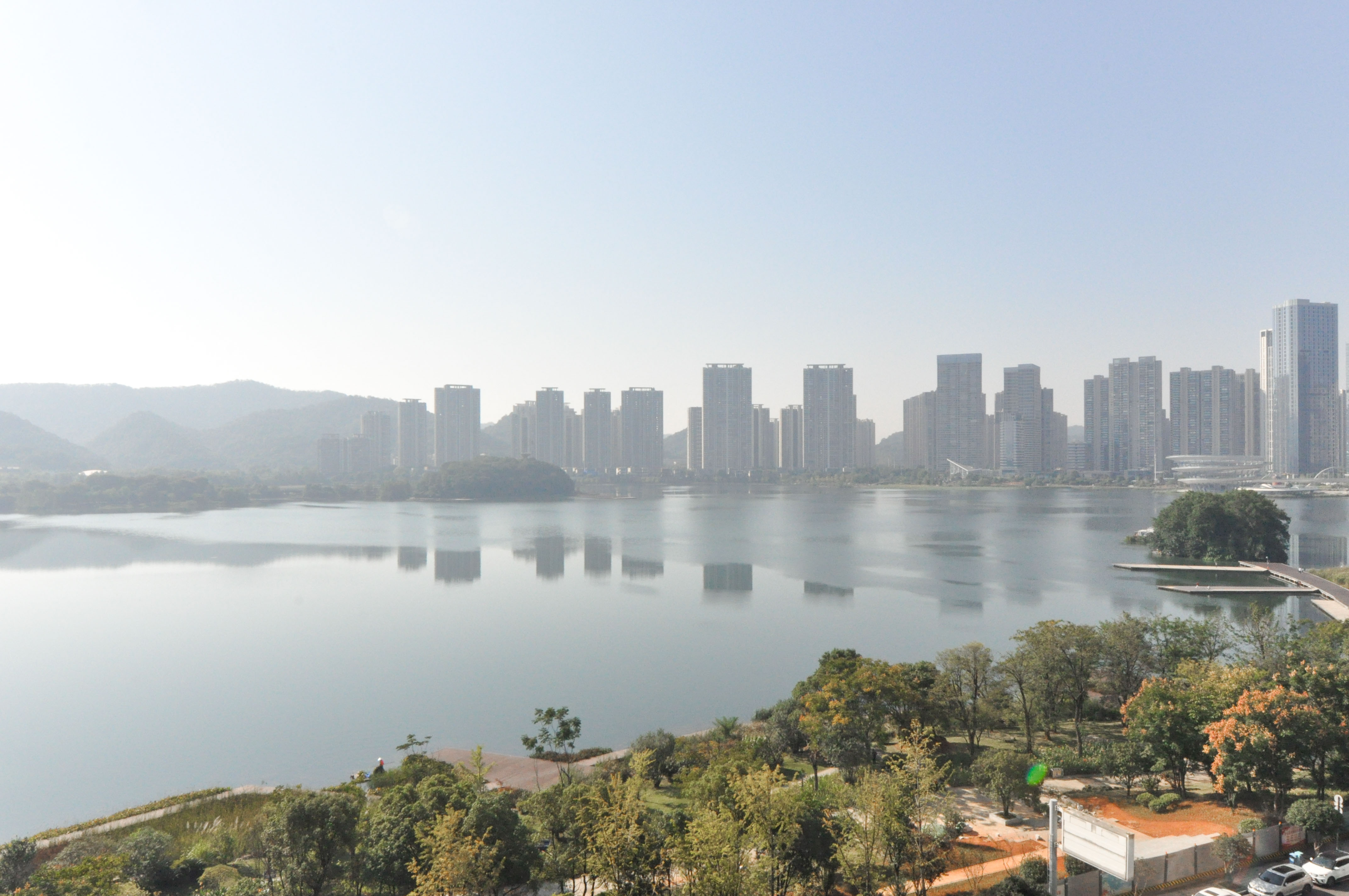 天祥水晶湾  4室2厅2卫   330.00万其他