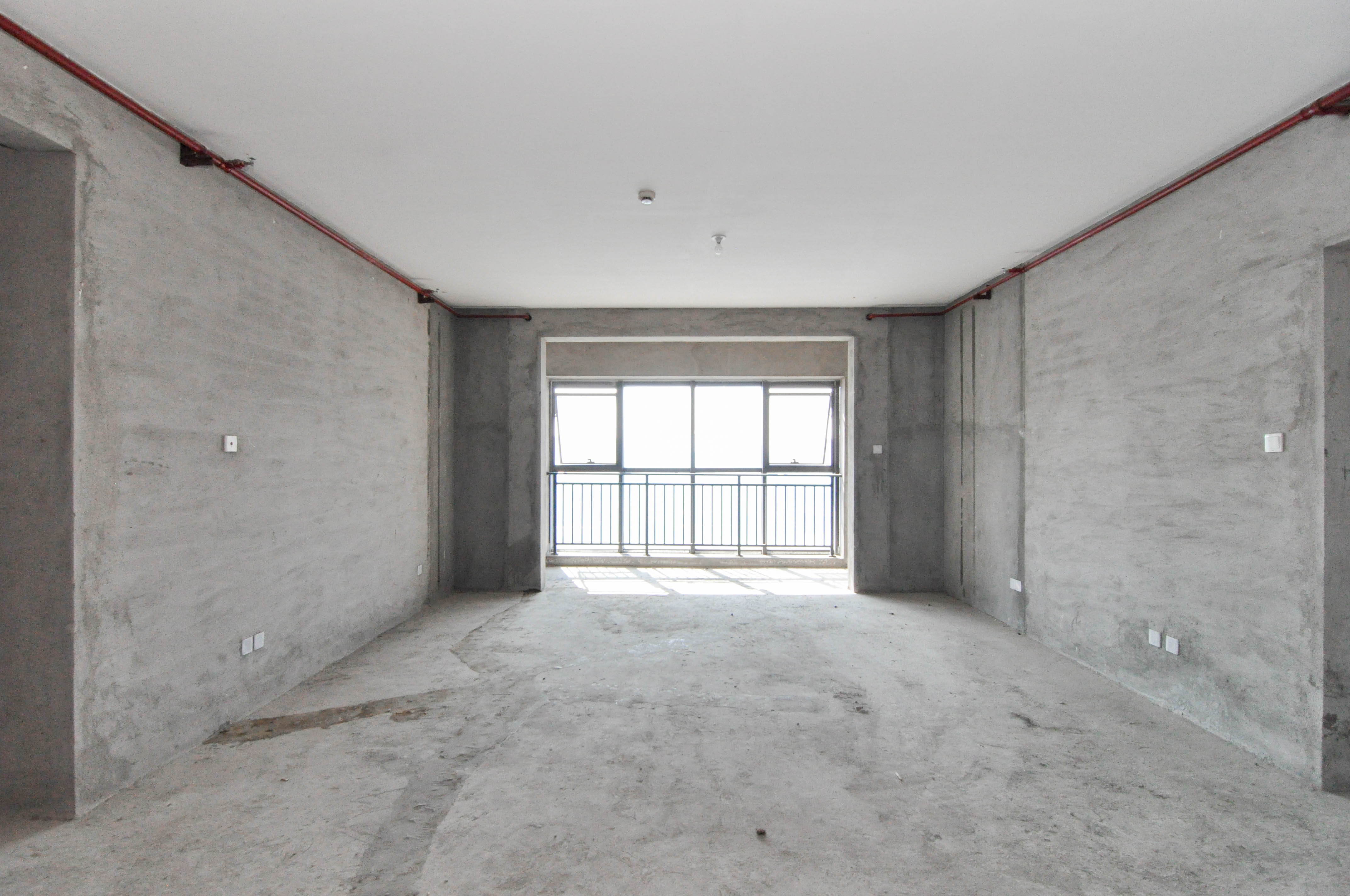 达美溪湖湾  4室2厅2卫    350.0万 达美溪湖湾  4室2厅2卫    350.0万客厅