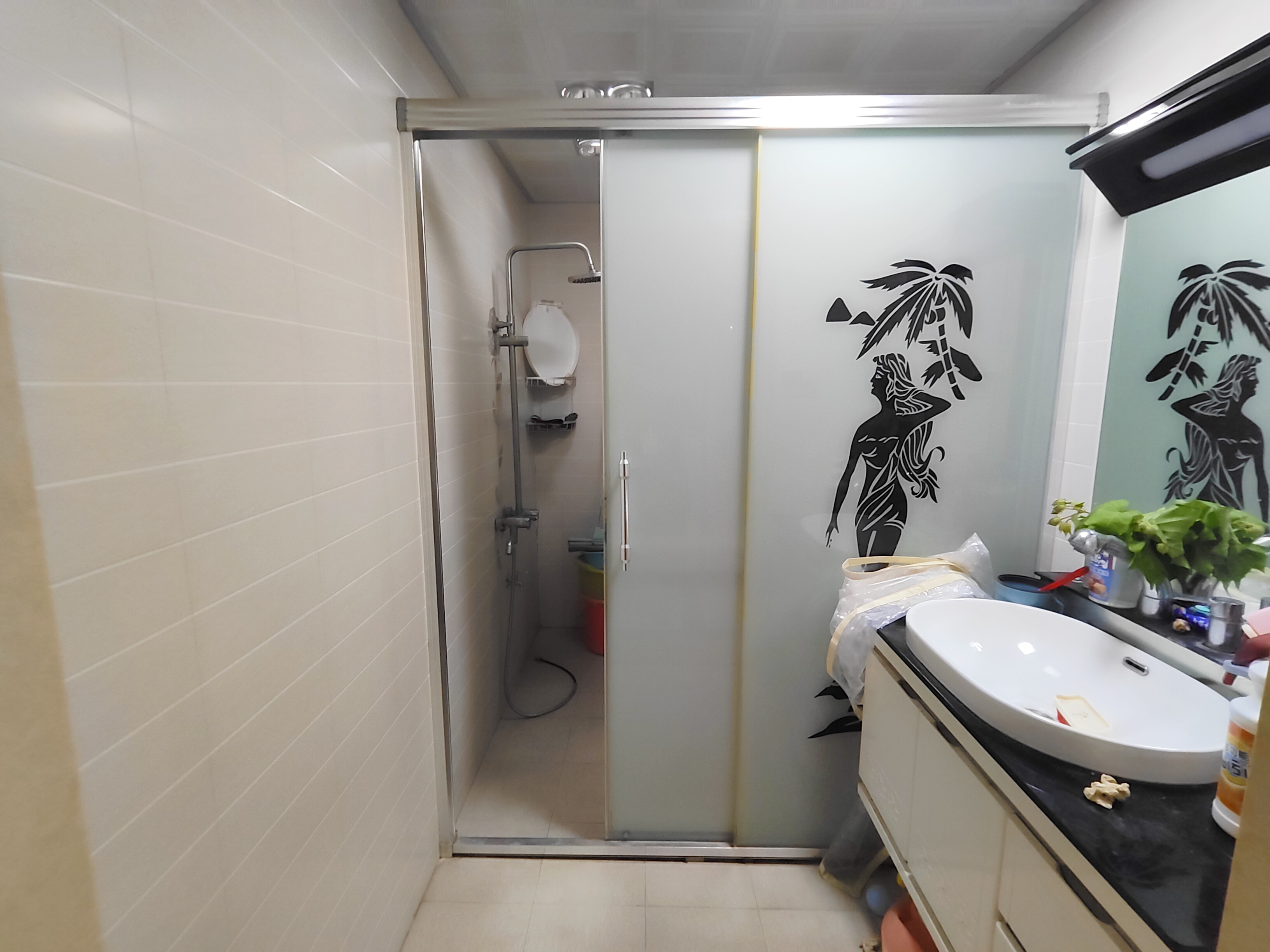 经世皇城 5室2厅3卫 125.00万 经世皇城 5室2厅3卫 125.00万室内图