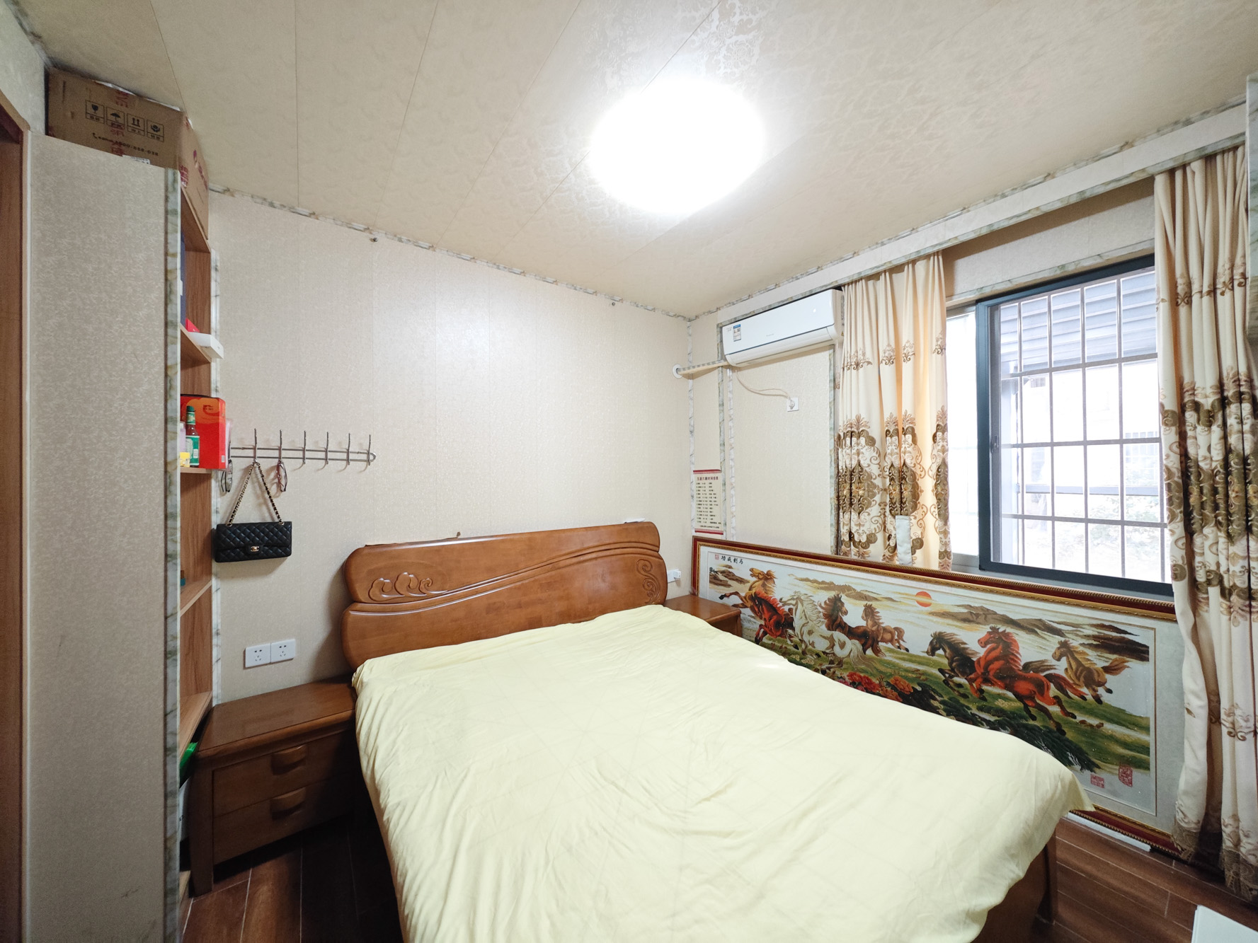 汇景豪庭  2室2厅1卫   86.00万其他
