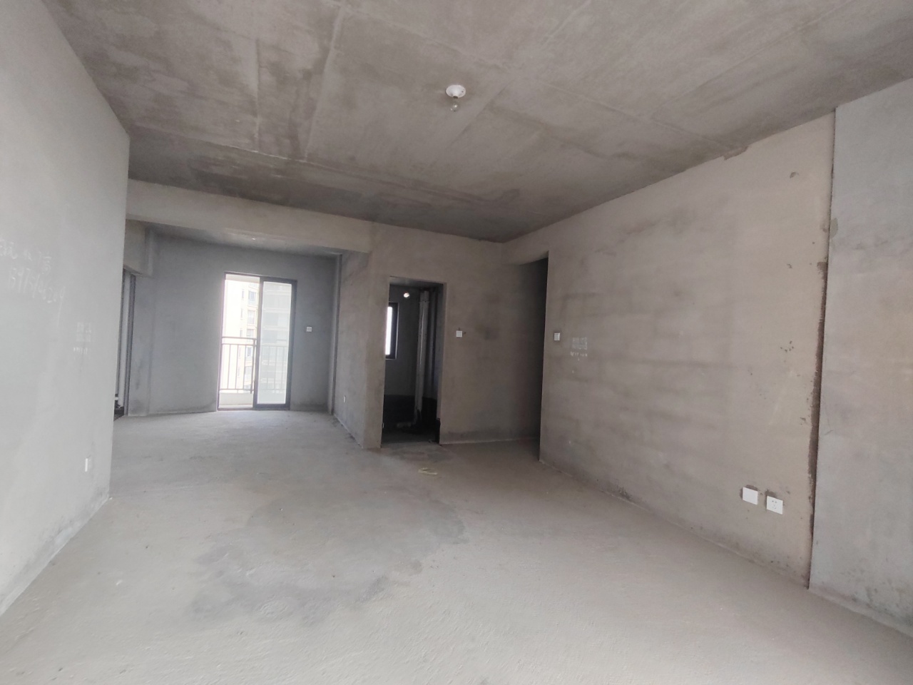 中建嘉和城  4室2厅2卫    108.0万 中建嘉和城  4室2厅2卫    108.0万