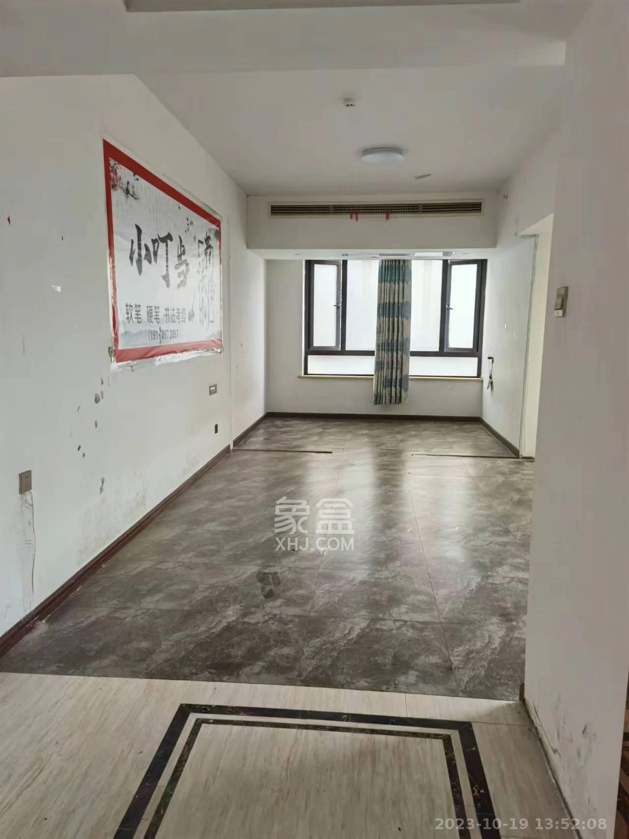 中信凯旋蓝岸（中信新城三期）  1室1厅1卫   1400.00元/月室内图