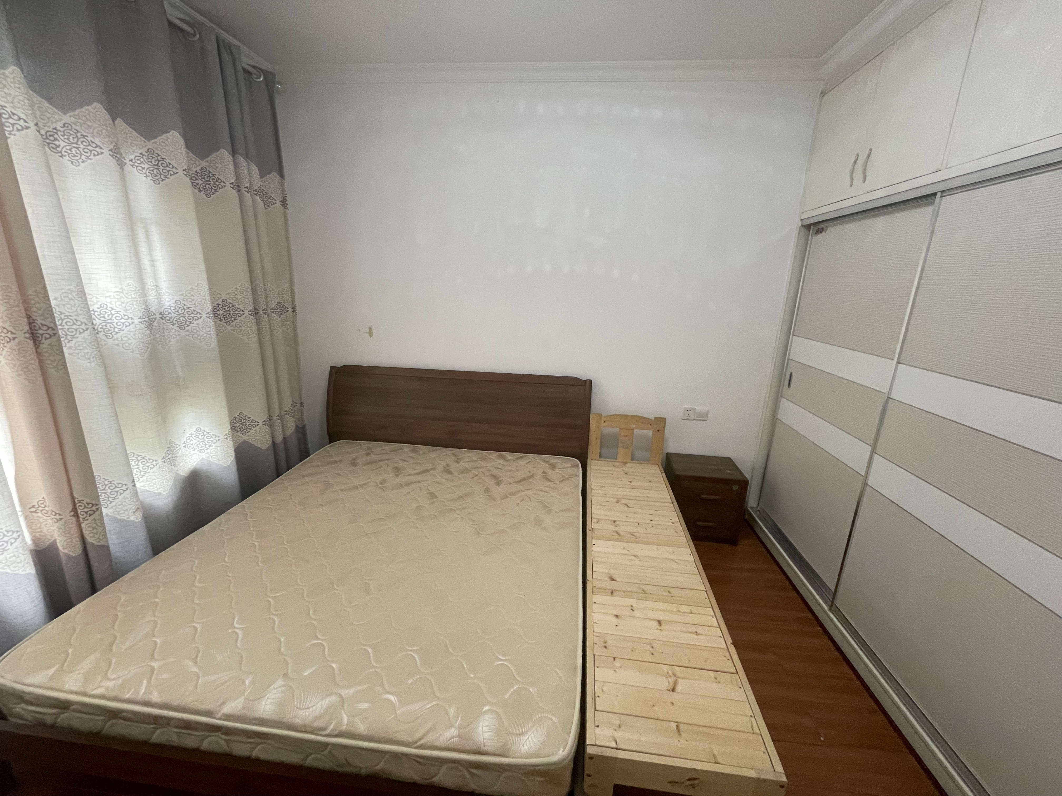 九八缔景城  1室1厅1卫    39.8万 九八缔景城  1室1厅1卫    39.8万室内图