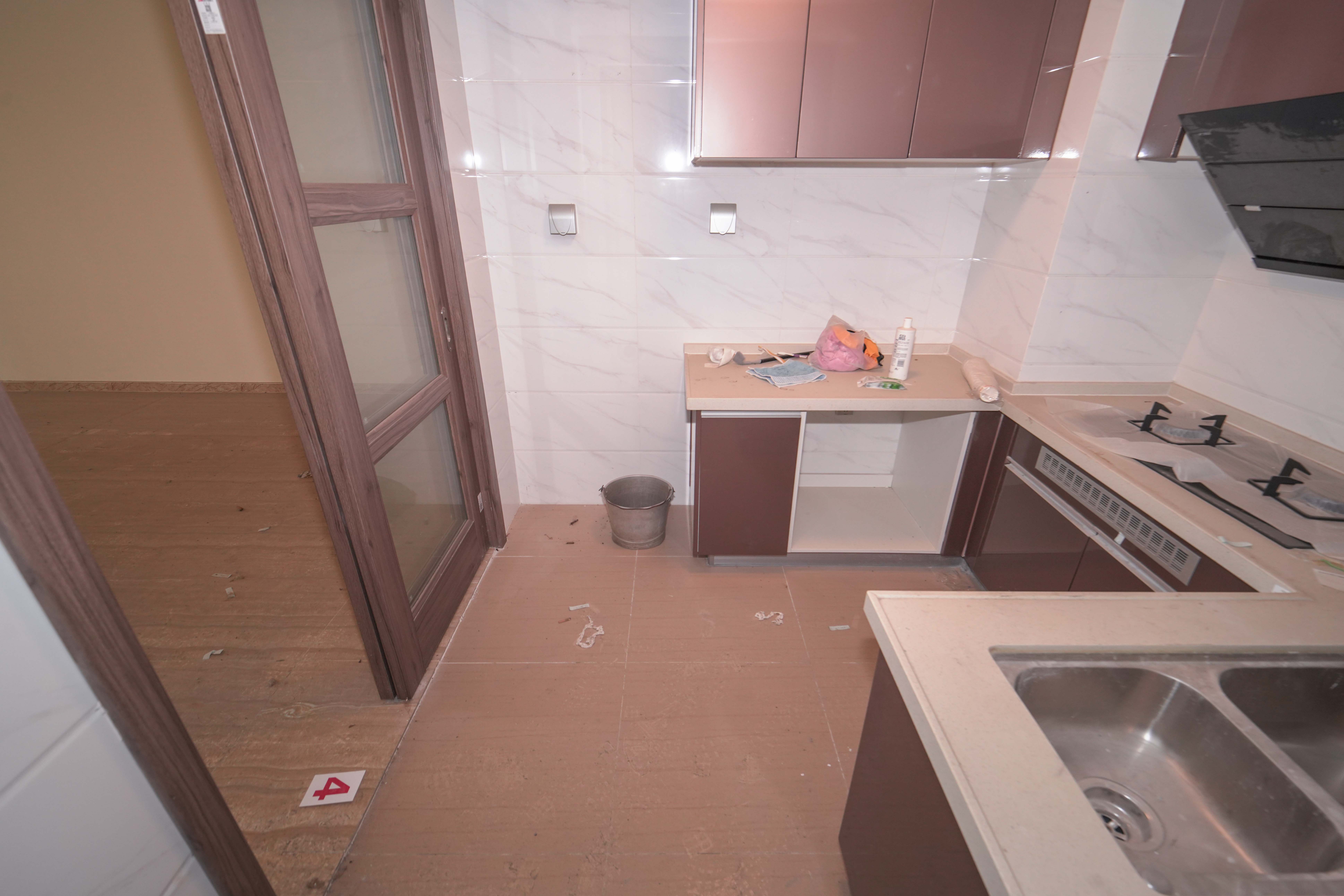 碧桂园培文府锦园  3室2厅2卫    98.6万 碧桂园培文府锦园  3室2厅2卫    98.6万厨房