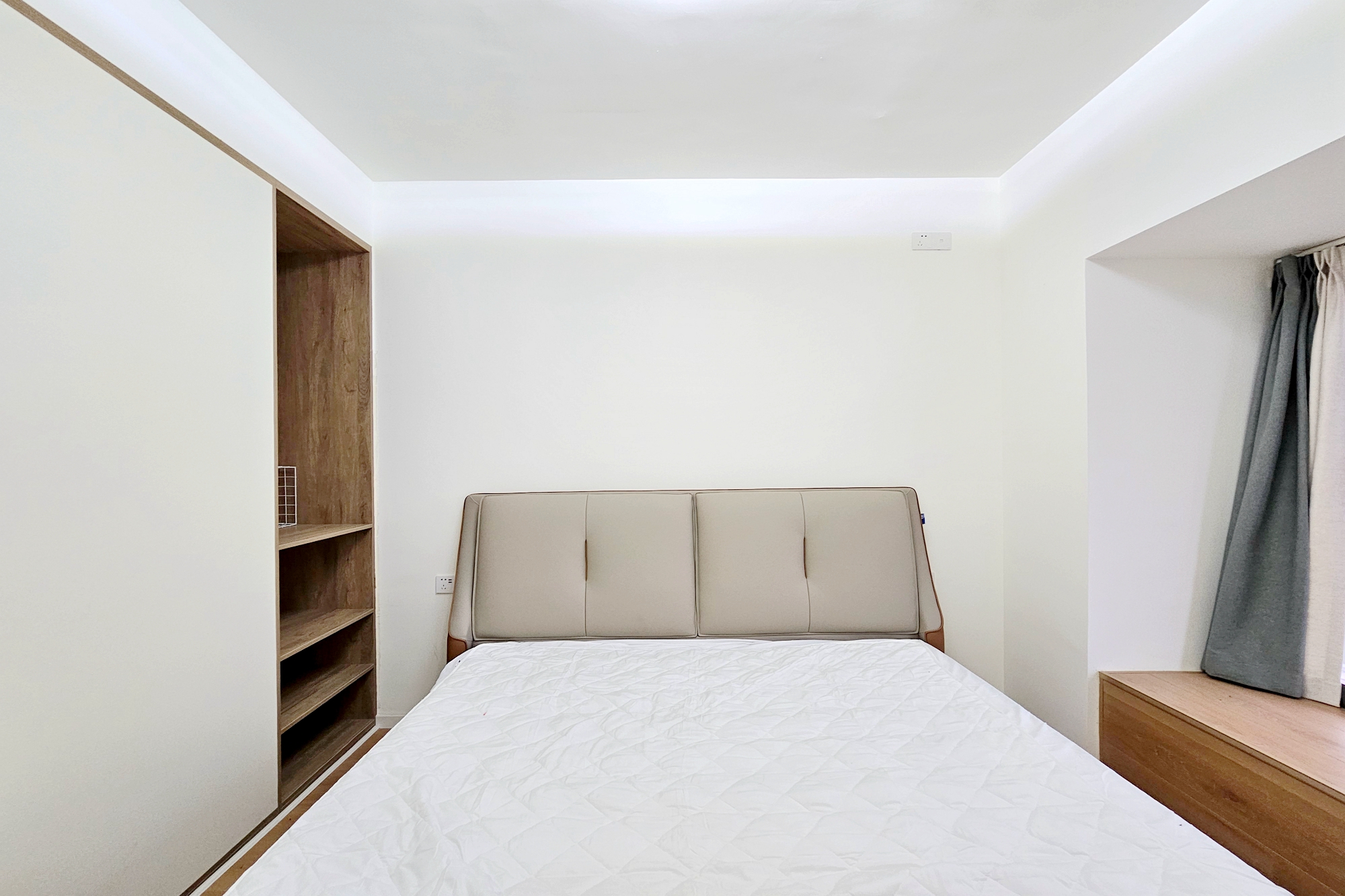 阳光城尚东湾凌云府 3室2厅2卫 105.0万 阳光城尚东湾凌云府 3室2厅2卫 105.0万卧室