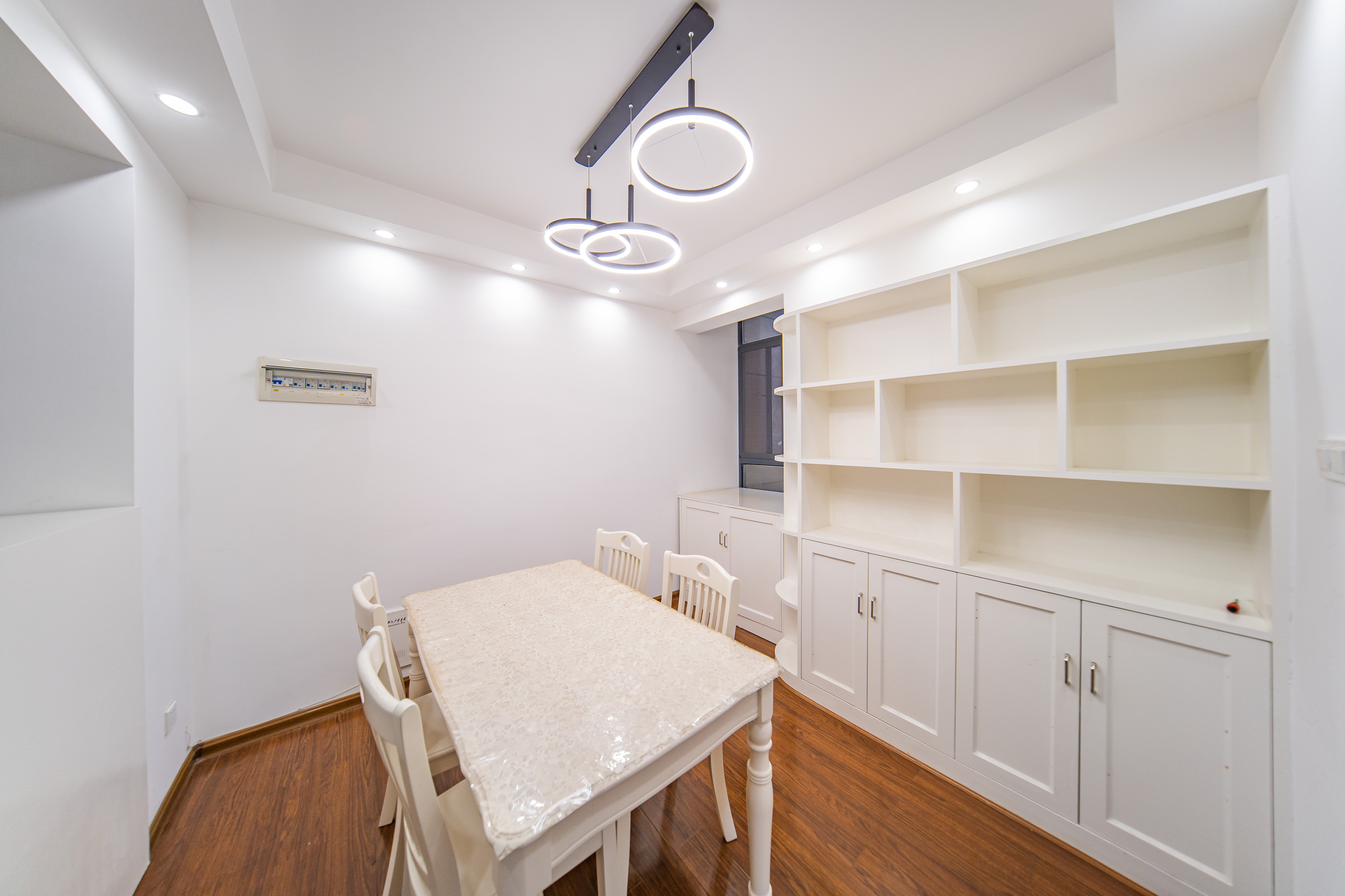 邦盛水岸御园  3室2厅1卫    93.0万其他