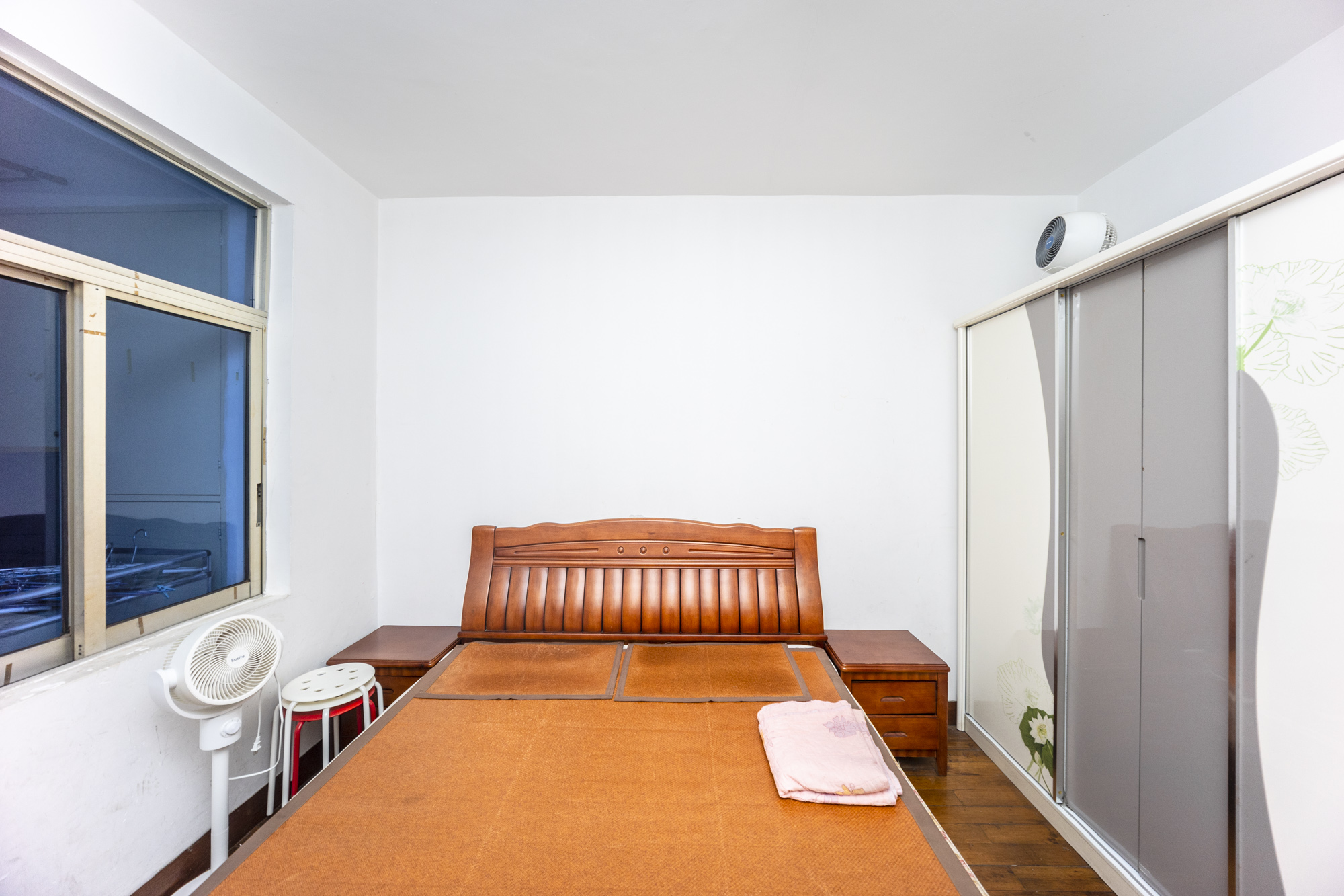 湖南省第六工程公司宿舍（扫把塘）  2室2厅1卫    41.8万卧室