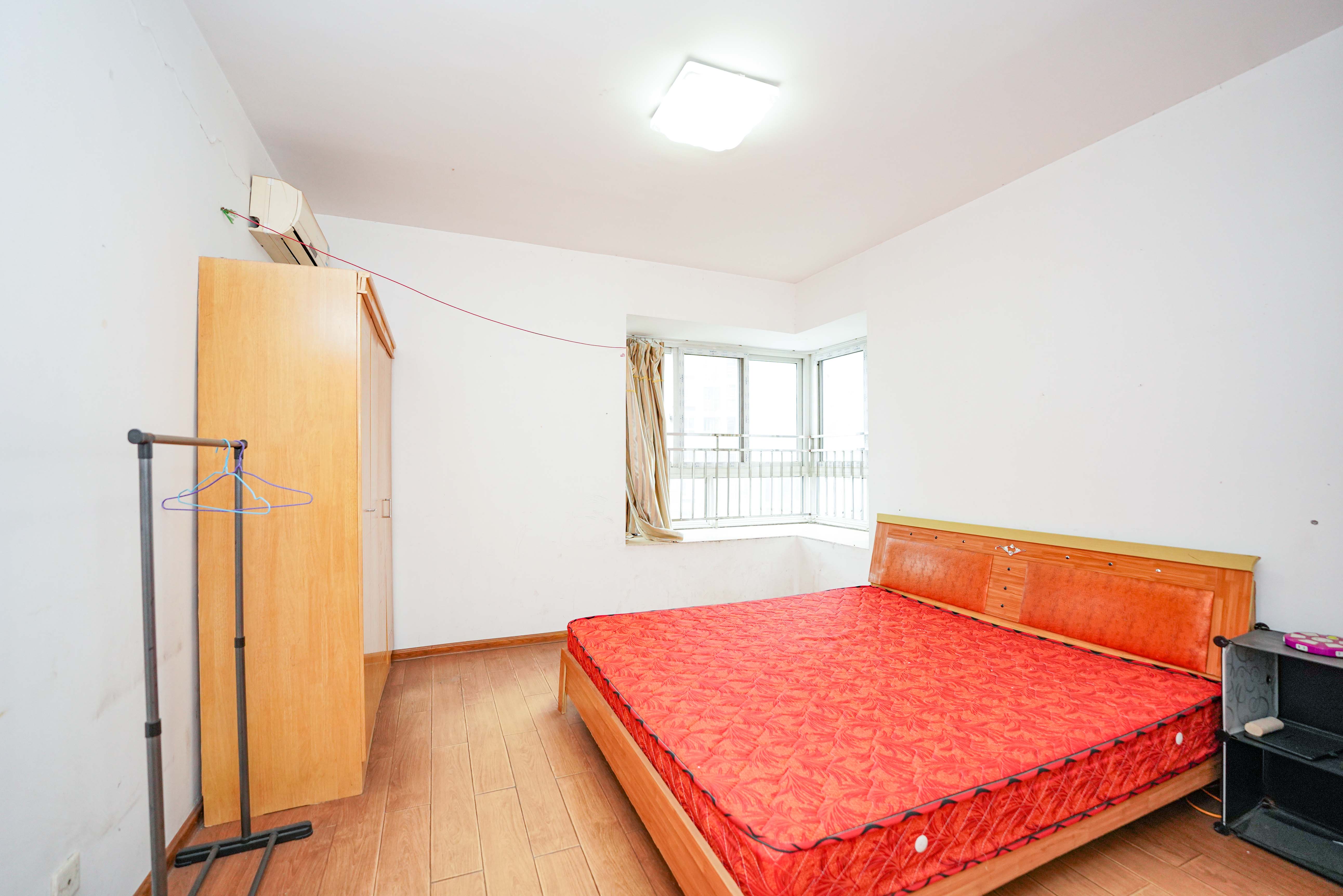 中悦领秀金都 2室2厅1卫 36.0万 中悦领秀金都 2室2厅1卫 36.0万卧室