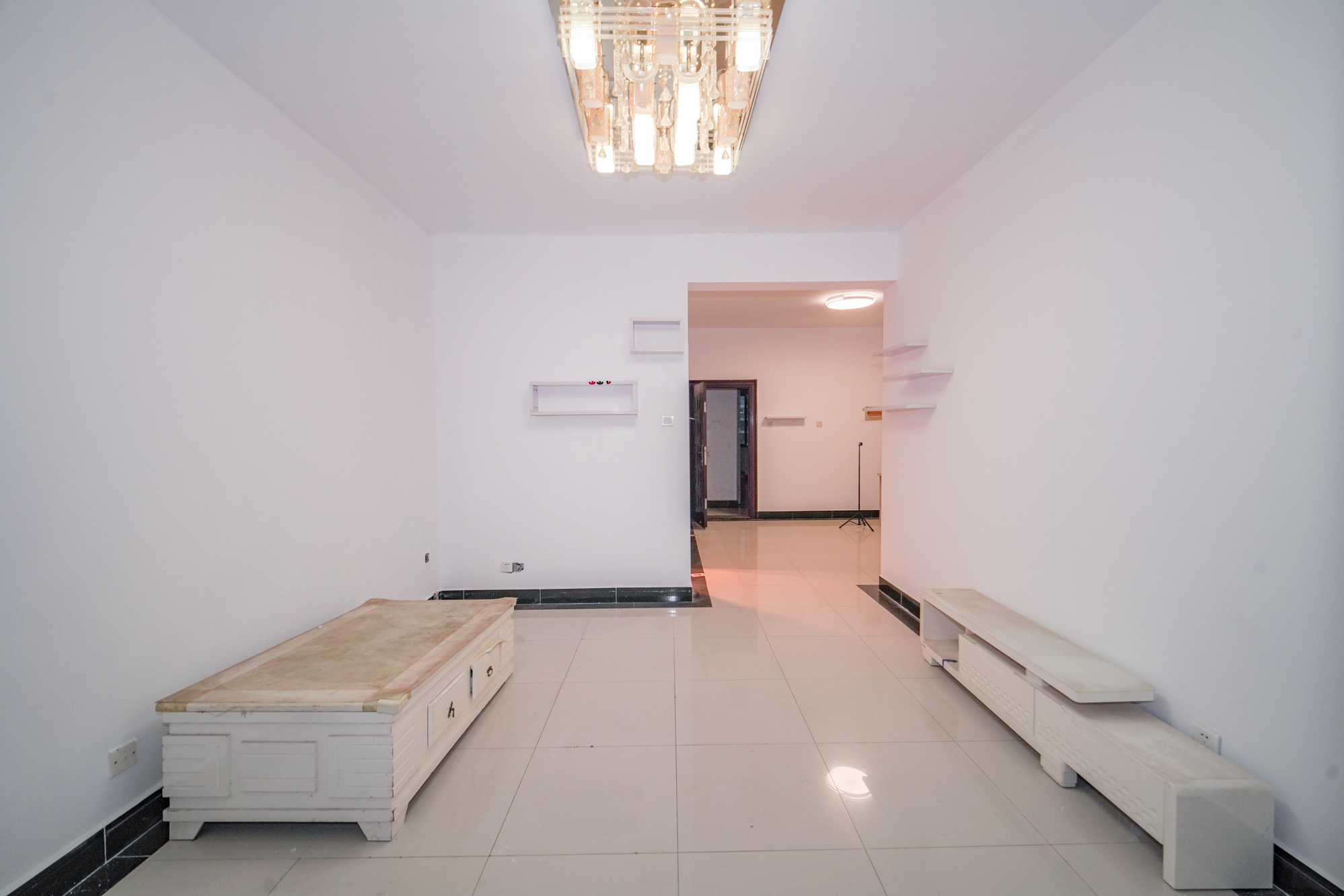 百合湖滨花园  2室2厅1卫    36.8万 百合湖滨花园  2室2厅1卫    36.8万其他