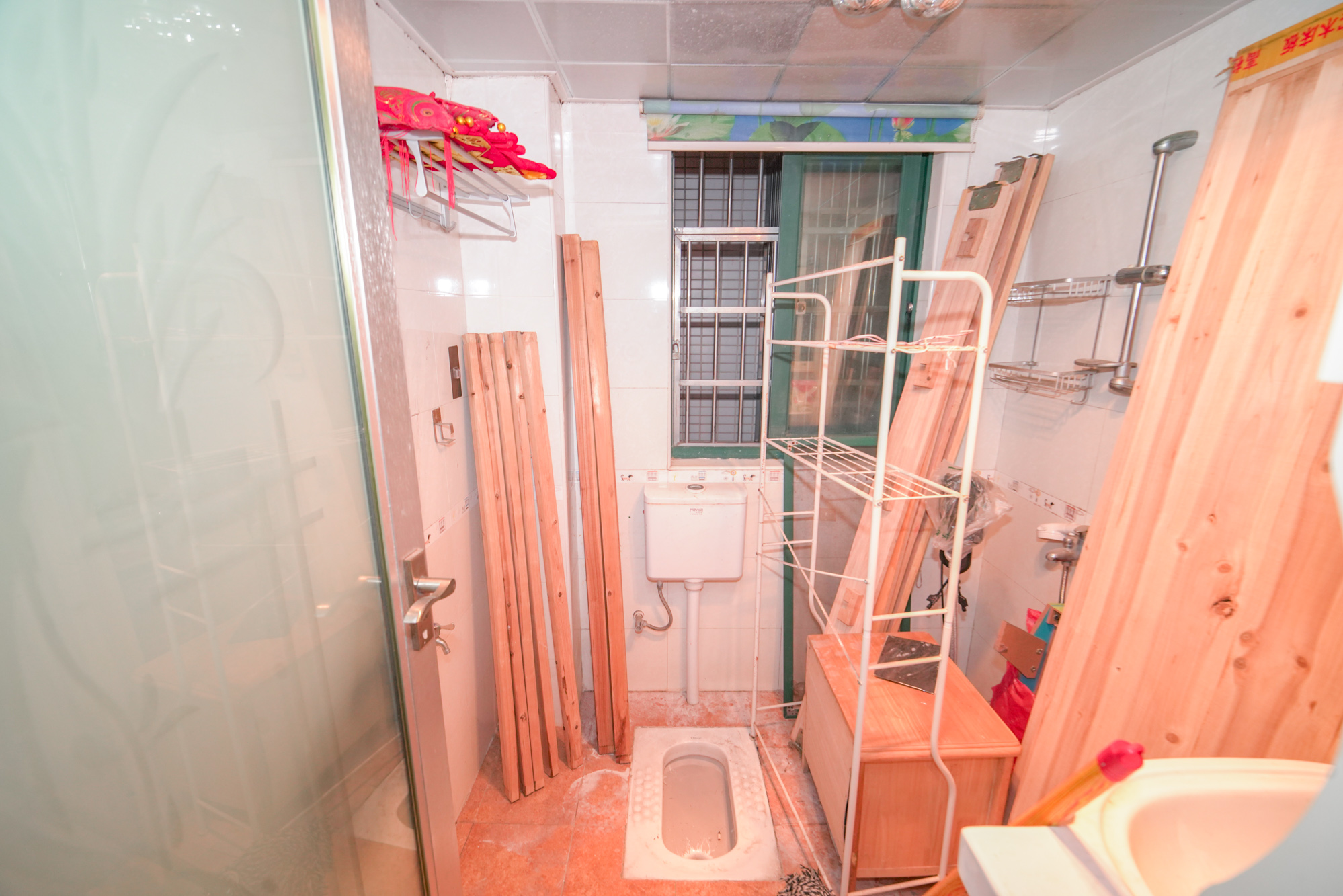 百合湖滨花园  2室2厅1卫    36.8万 百合湖滨花园  2室2厅1卫    36.8万卫生间