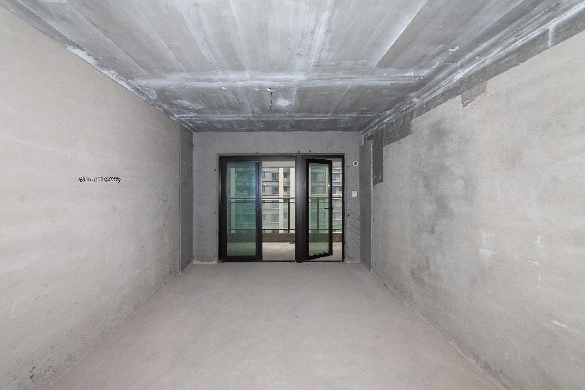 时代倾城五期  2室2厅1卫    63.0万 时代倾城五期  2室2厅1卫    63.0万客厅