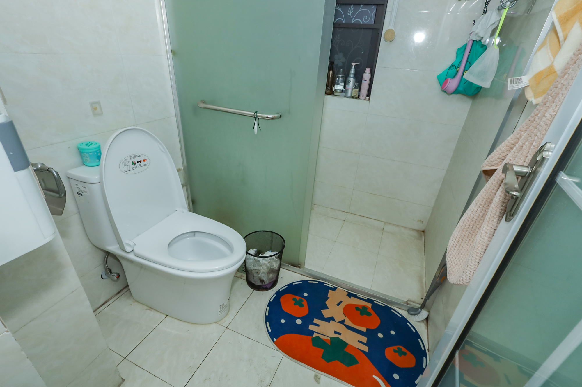 钰龙天下二期(钰龙佳园) 5室2厅2卫 291.0万 钰龙天下二期(钰龙佳园) 5室2厅2卫 291.0万卫生间