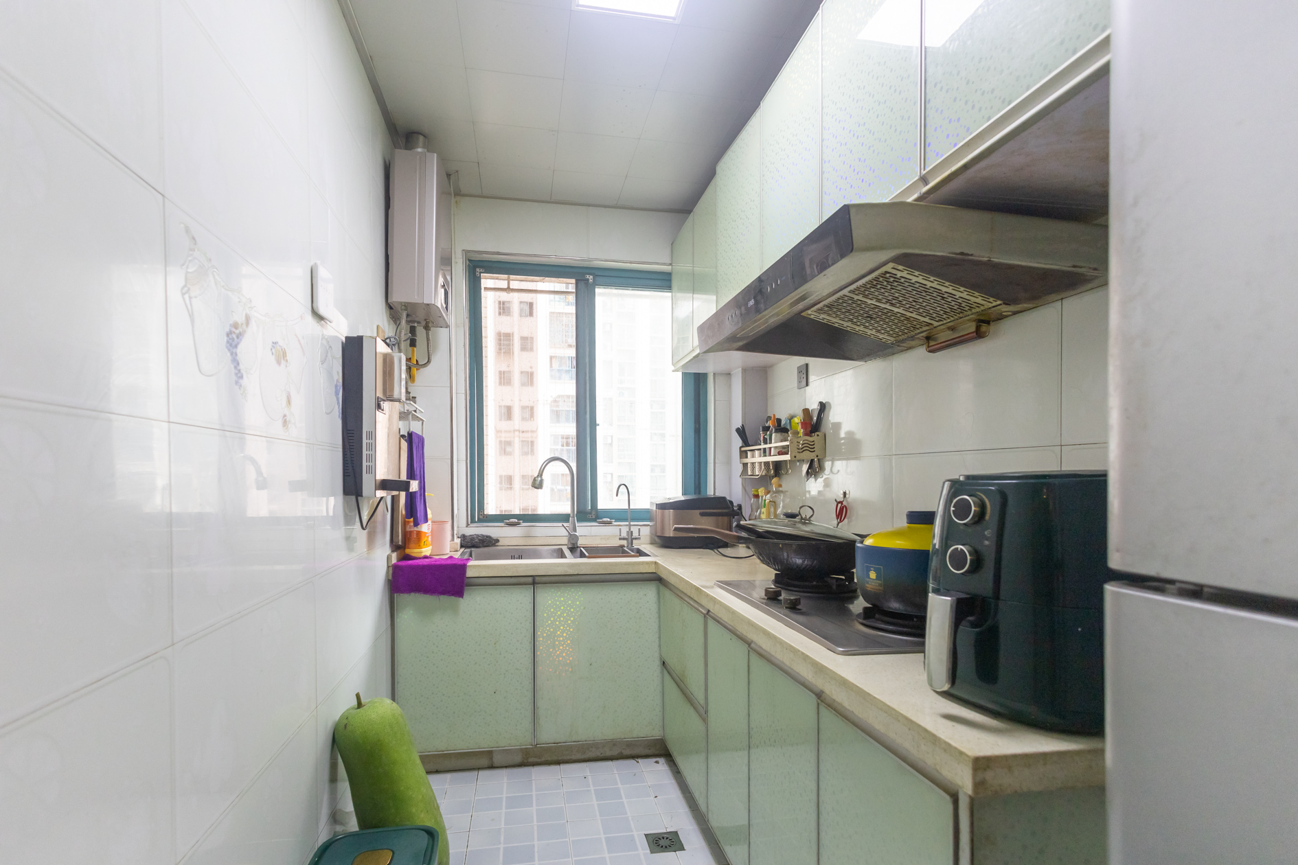 蝴蝶谷 3室2厅2卫 85.0万 蝴蝶谷 3室2厅2卫 85.0万厨房