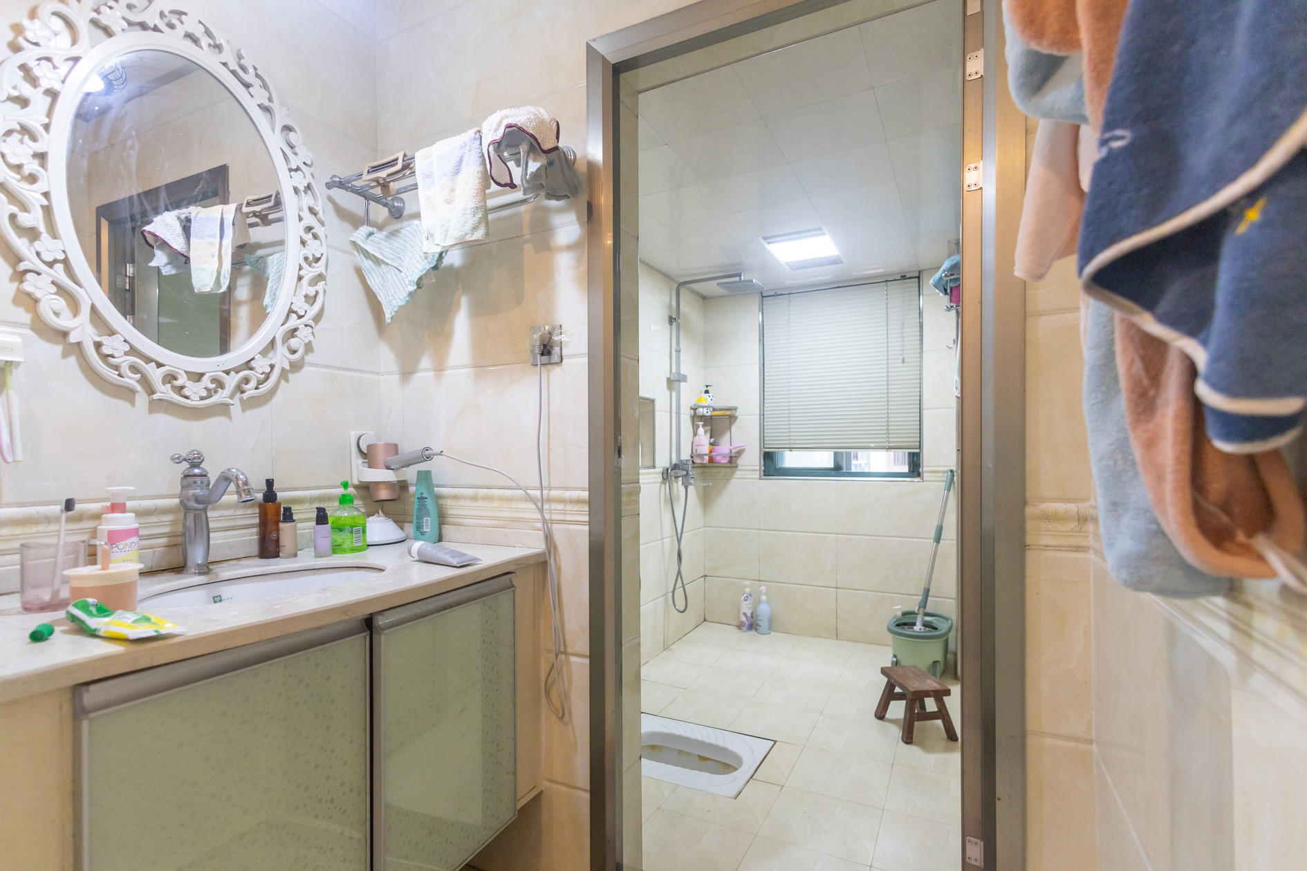 蝴蝶谷 3室2厅2卫 85.0万 蝴蝶谷 3室2厅2卫 85.0万卫生间