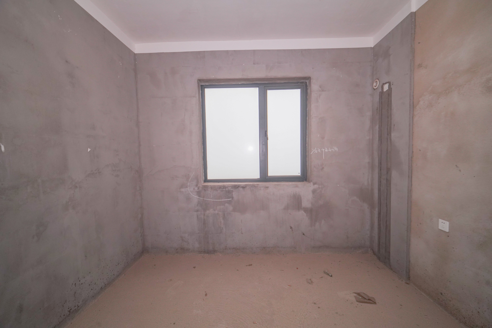 荣盛岳麓峰景 4室2厅2卫 90.0万 荣盛岳麓峰景 4室2厅2卫 90.0万卧室