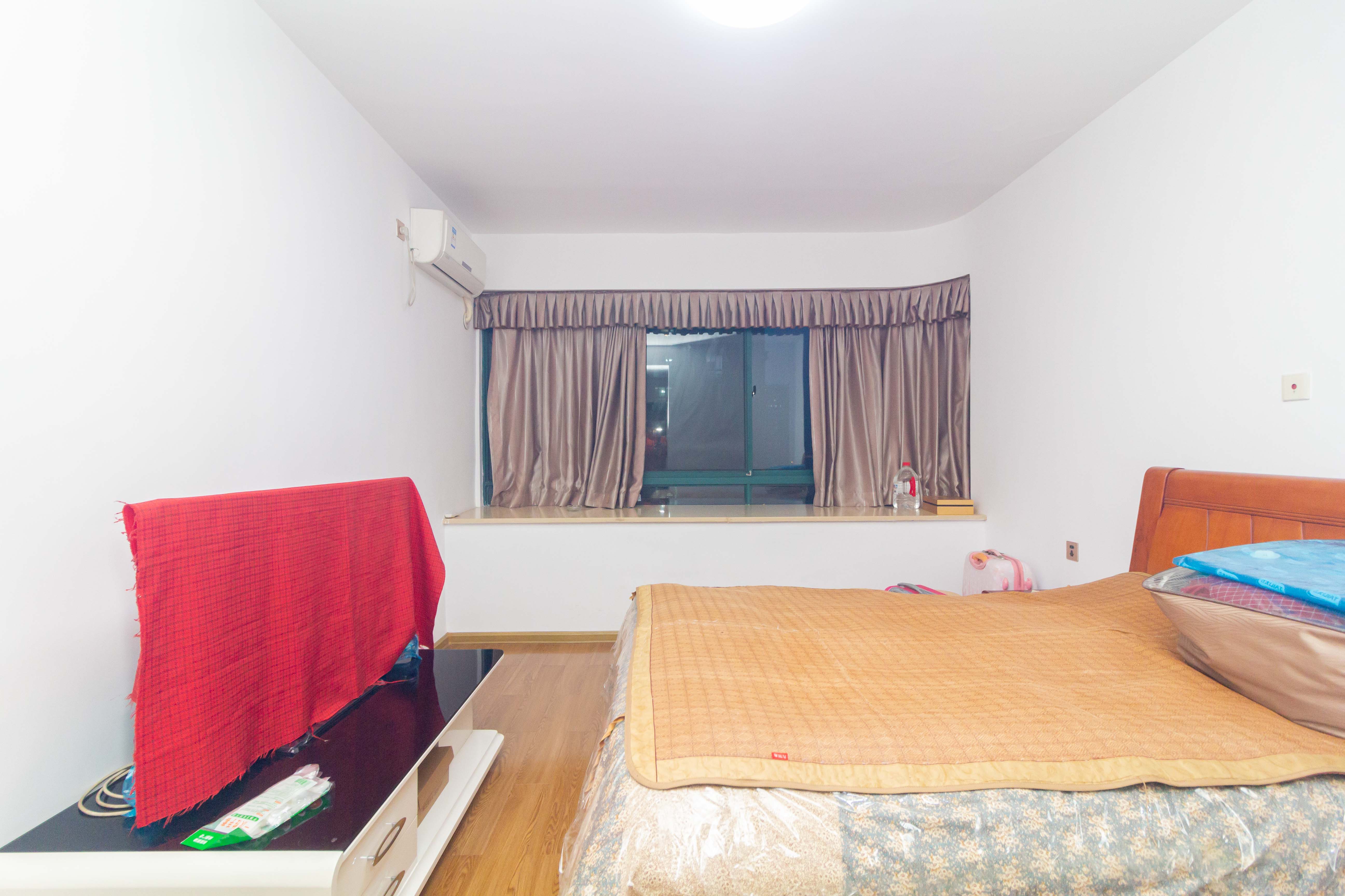 才子佳郡  3室2厅1卫   111.80万卧室