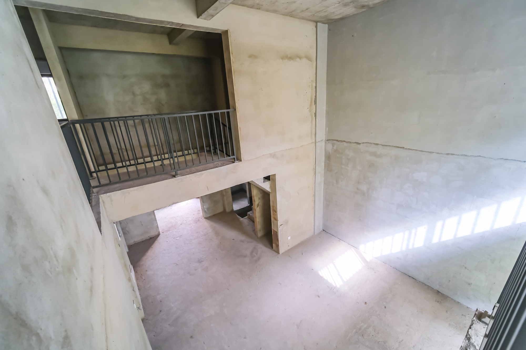 合能枫丹新里  5室2厅2卫    155.0万 合能枫丹新里  5室2厅2卫    155.0万其他