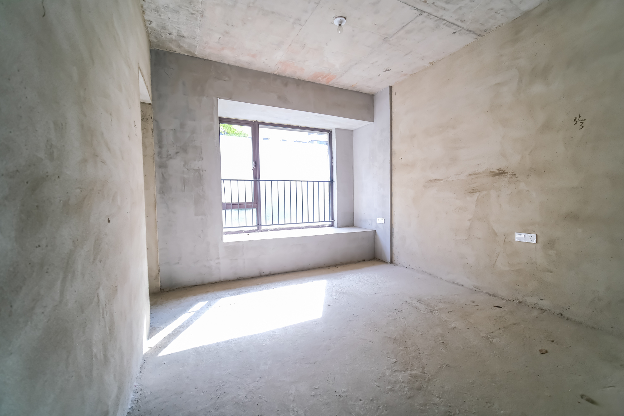 合能枫丹新里  5室2厅2卫    155.0万 合能枫丹新里  5室2厅2卫    155.0万卧室