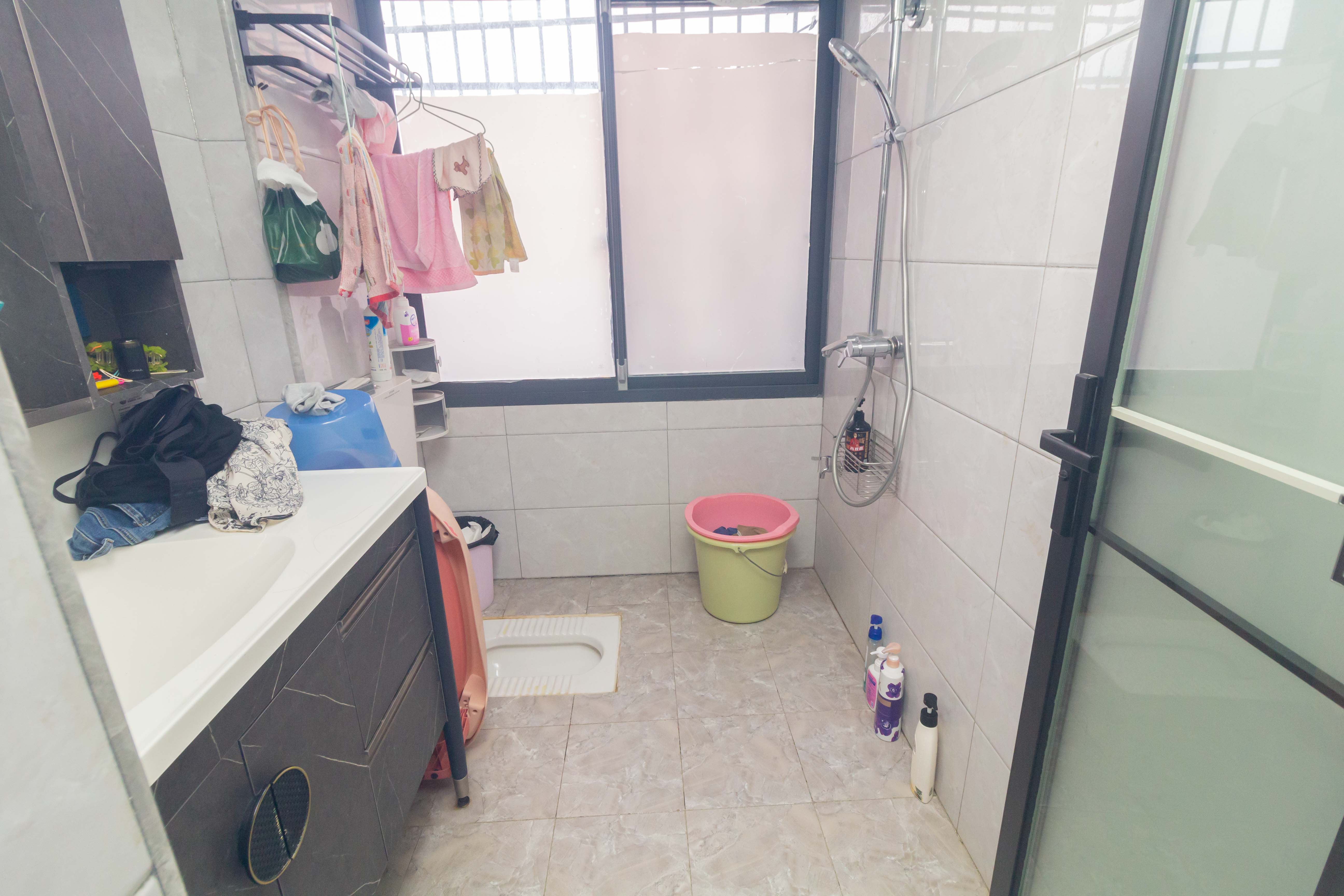 海德公园 3室2厅1卫 78.0万 海德公园 3室2厅1卫 78.0万卫生间