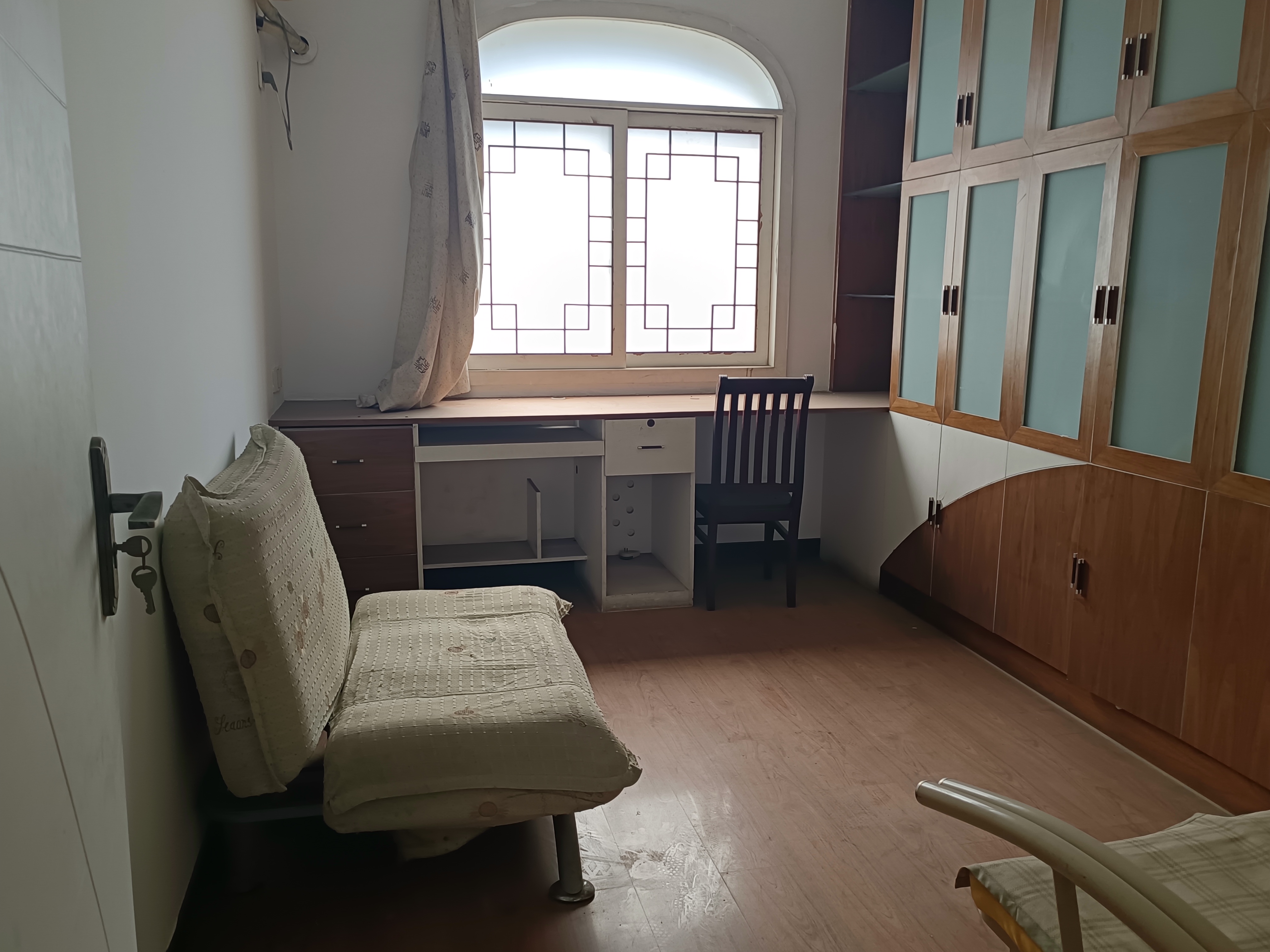 株洲华苑小区  4室3厅2卫   62.00万 株洲华苑小区  4室3厅2卫   62.00万室内图