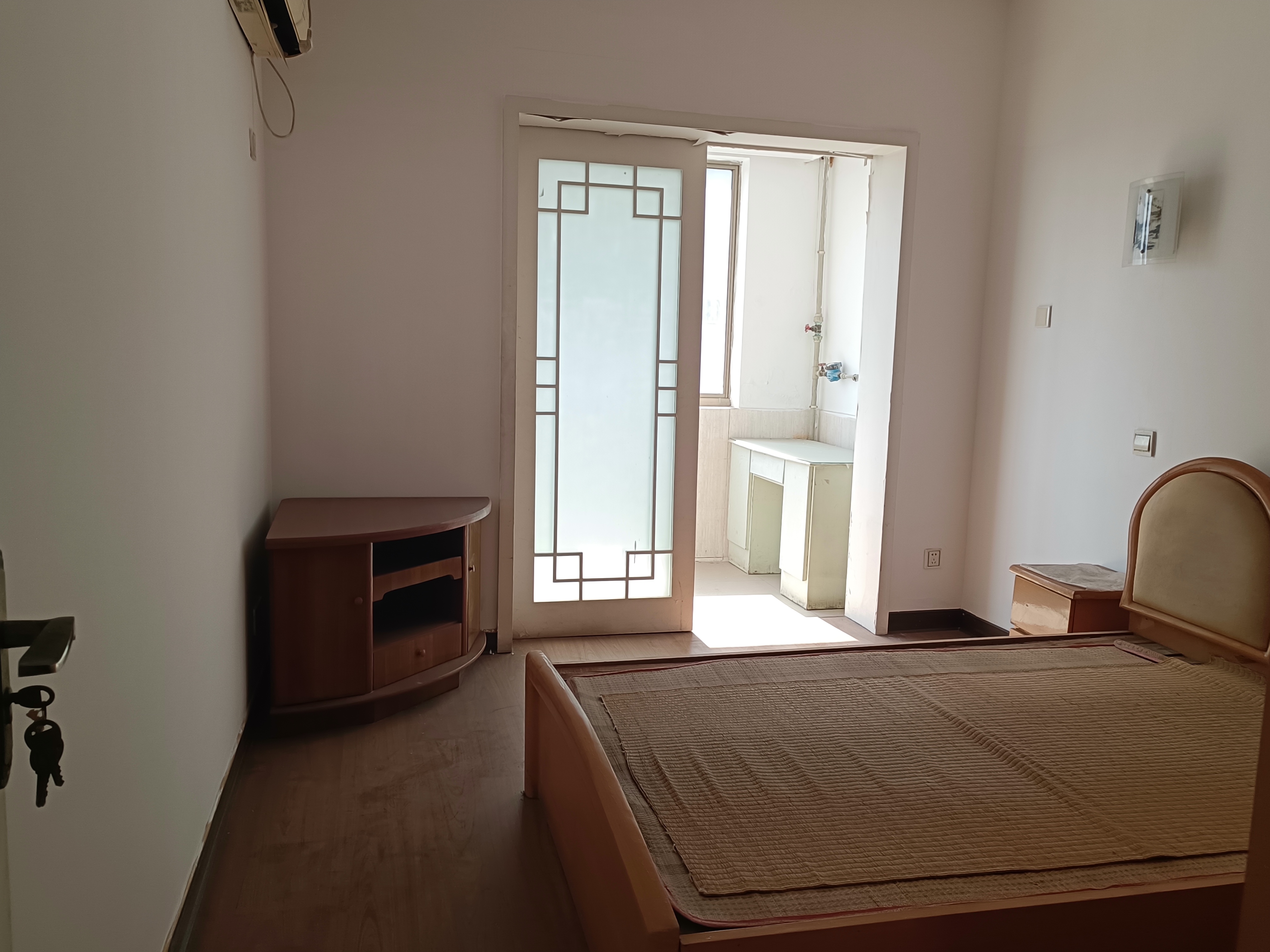 株洲华苑小区  4室3厅2卫   62.00万 株洲华苑小区  4室3厅2卫   62.00万室内图