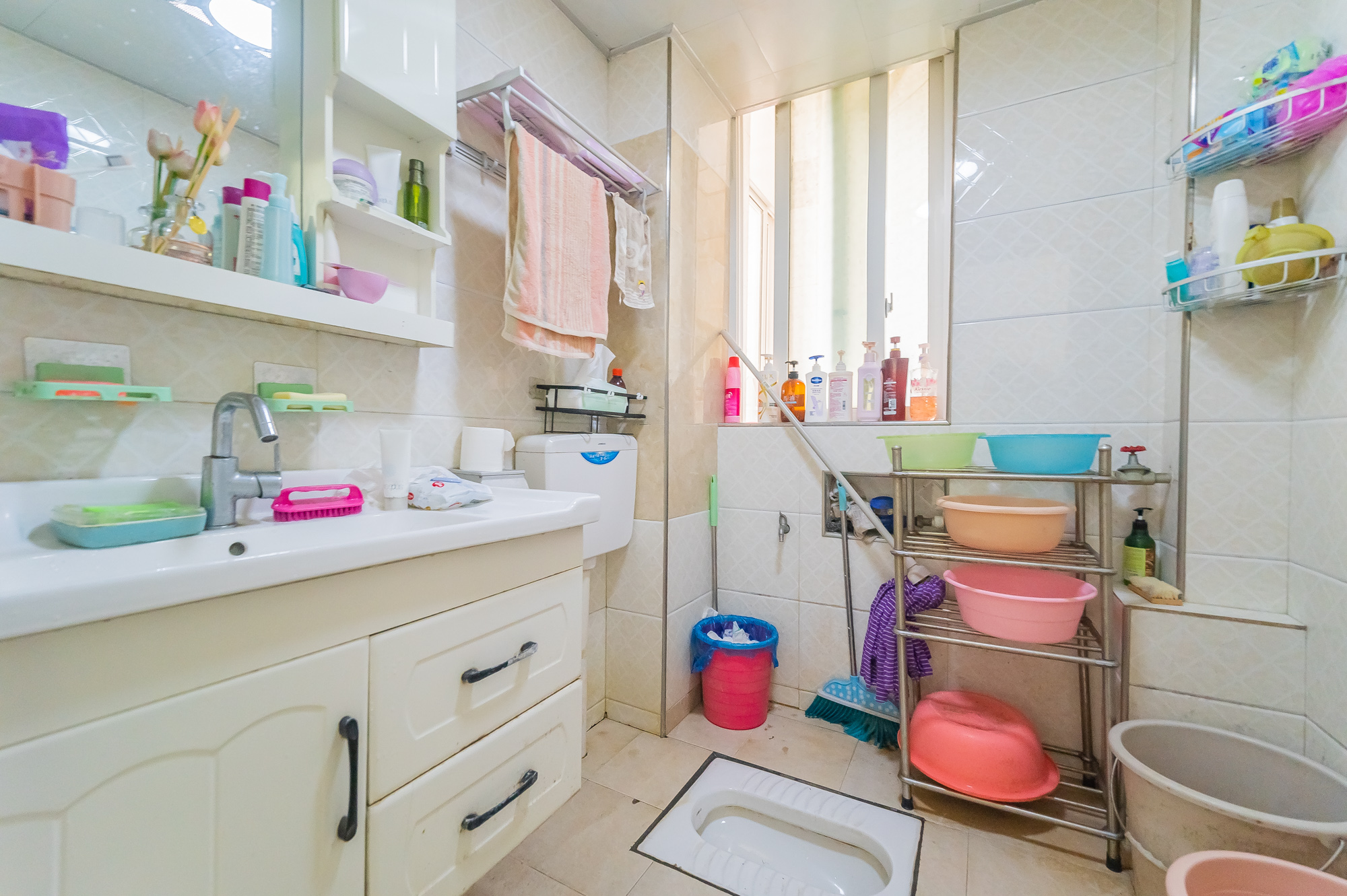 锦璨家园 3室2厅1卫 62.5万 锦璨家园 3室2厅1卫 62.5万卫生间